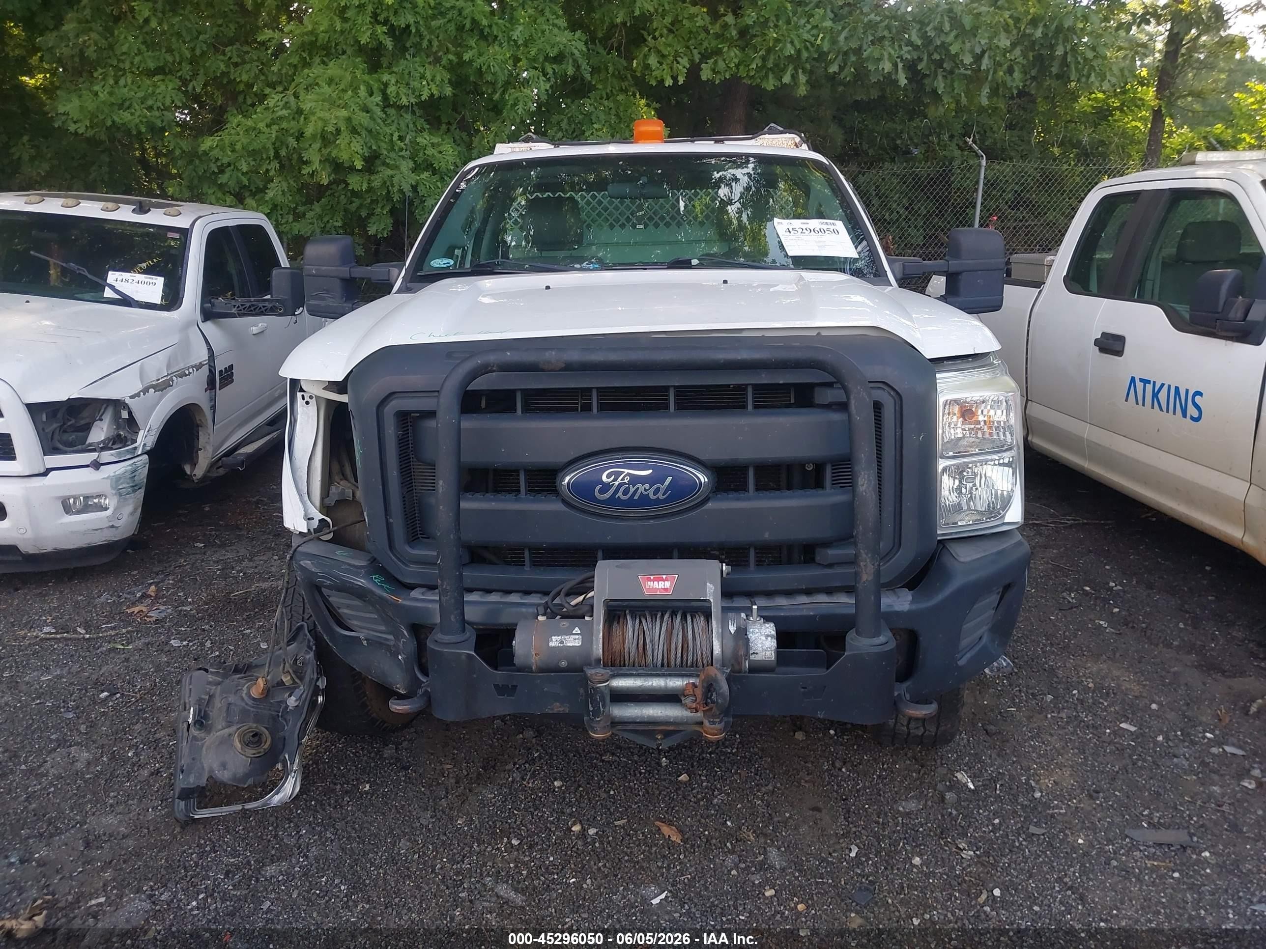 2012 Ford F-250 Xl White vin: 1FDBF2B63CEC50856