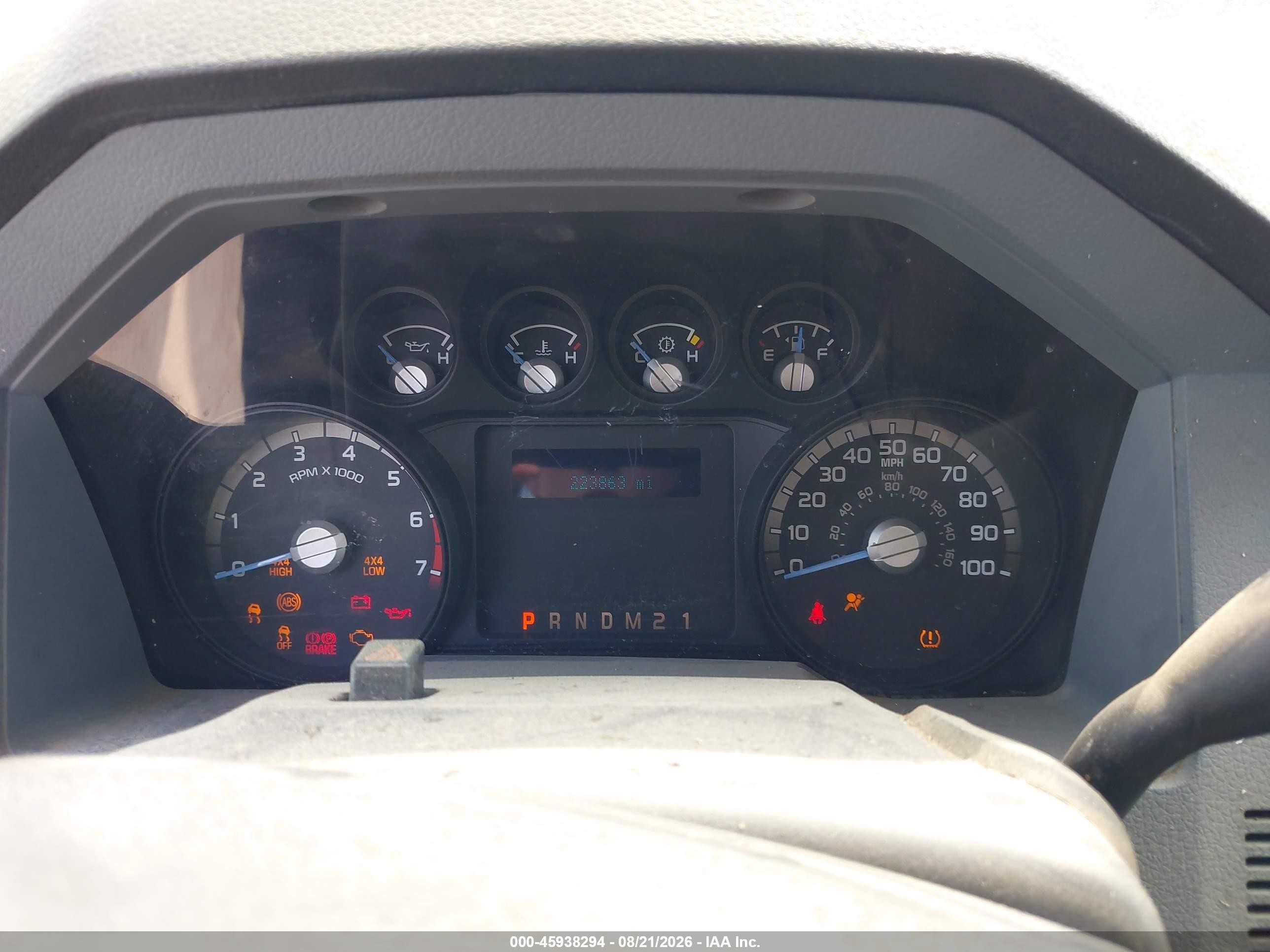 2012 Ford F-250 Xl Белый vin: 1FDBF2B68CEA29835