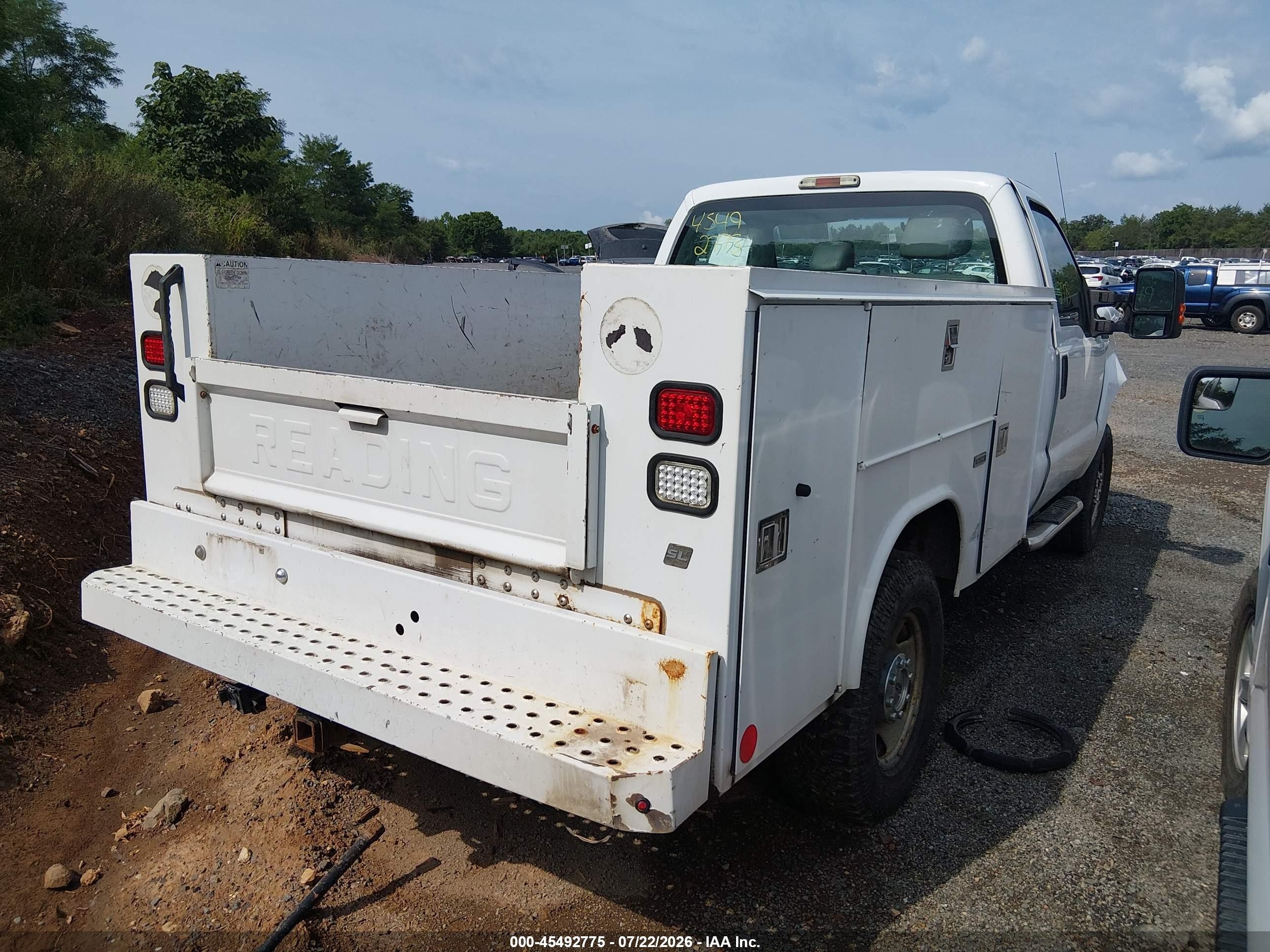 2015 Ford F-250 Xl/xlt Белый vin: 1FDBF2B68FED73119