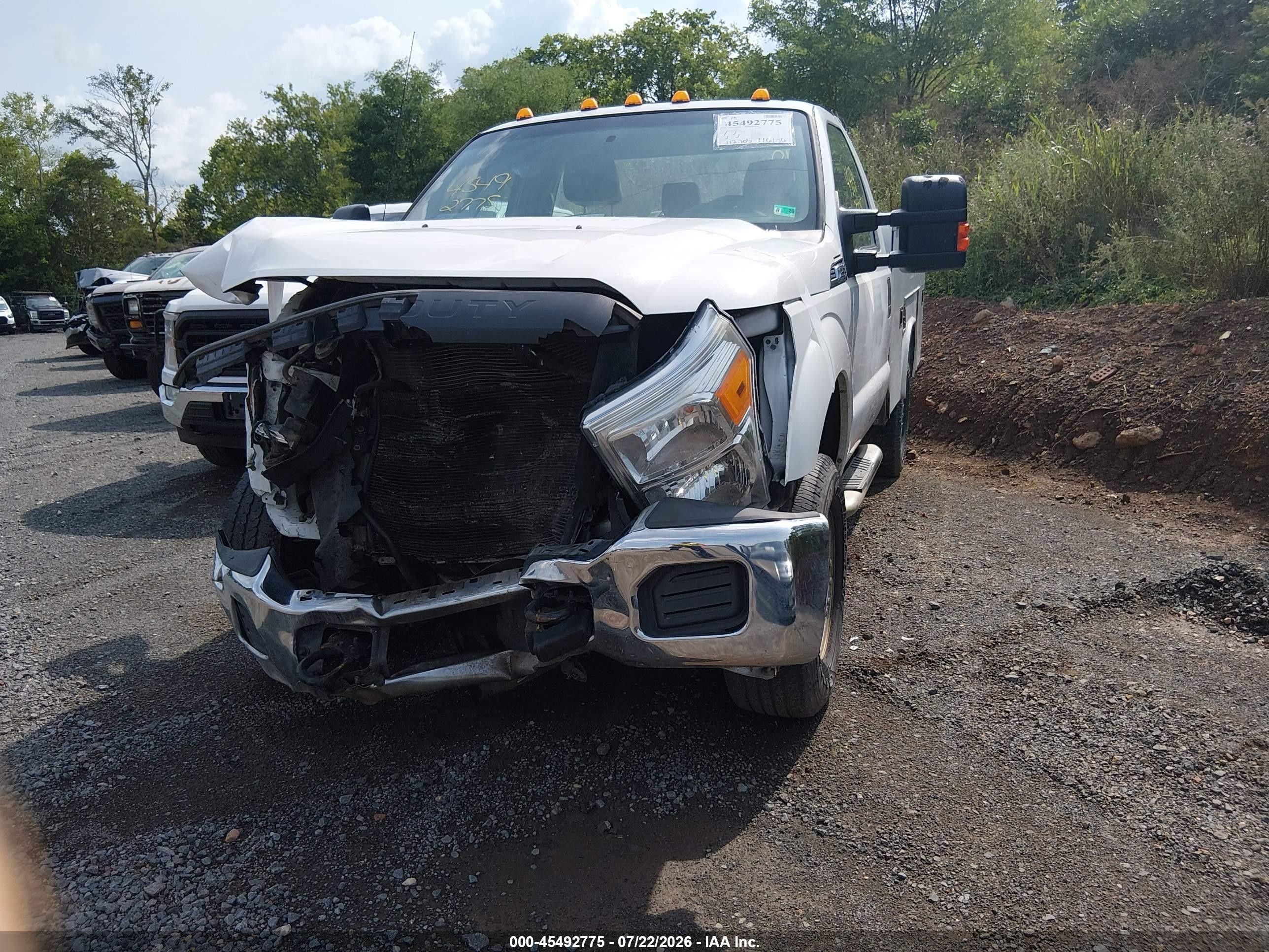 2015 Ford F-250 Xl/xlt Белый vin: 1FDBF2B68FED73119