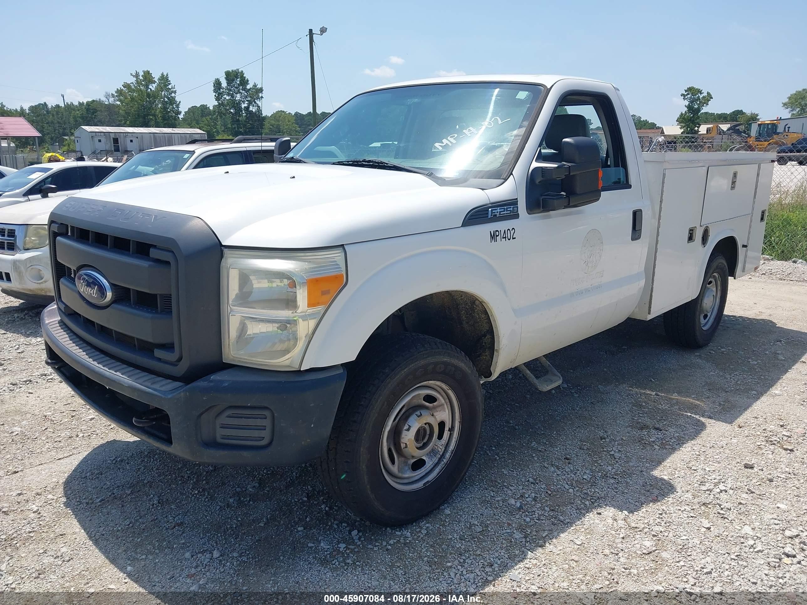 2014 Ford F-250 Xl White vin: 1FDBF2B69EEA49255