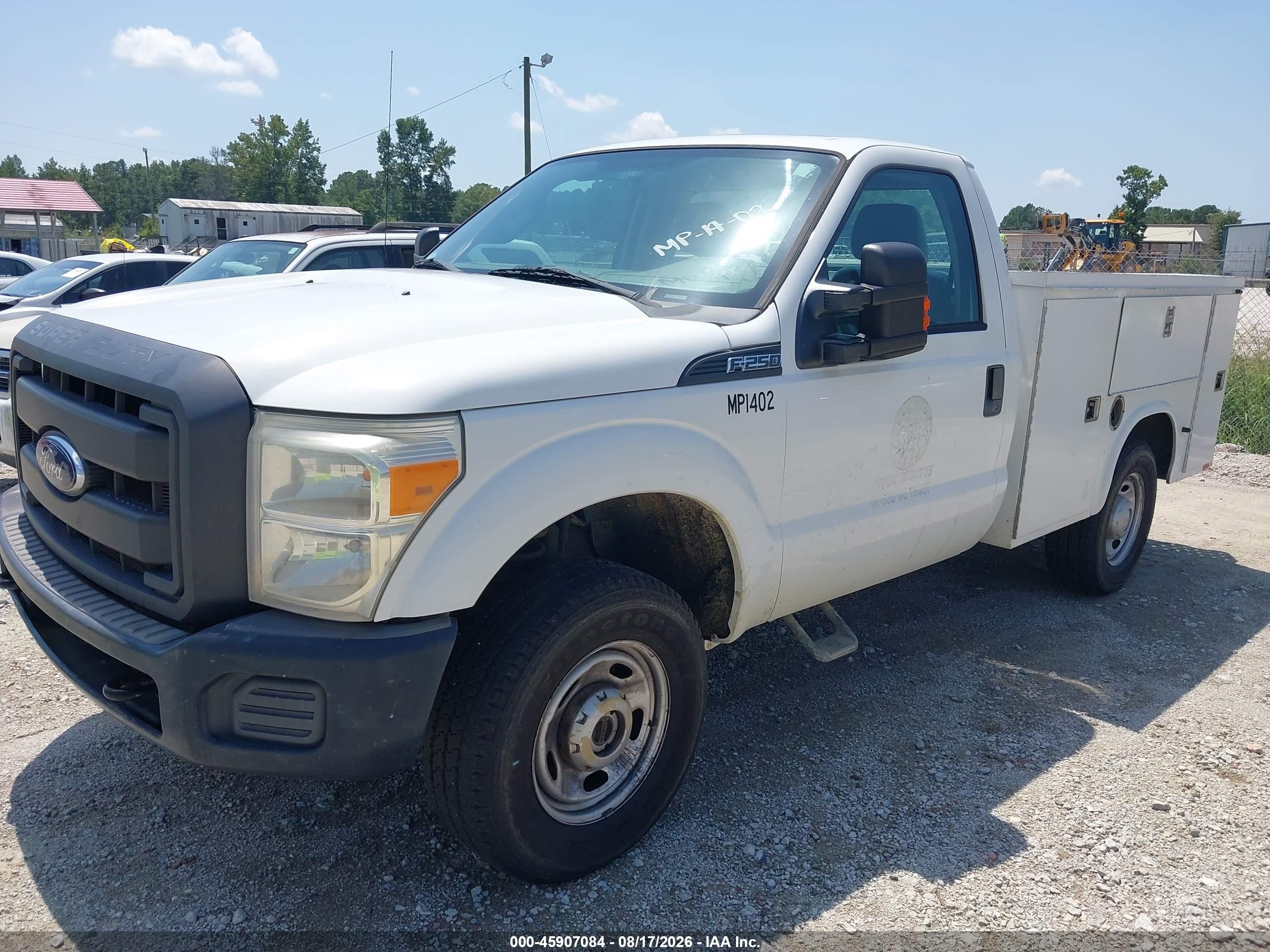 2014 Ford F-250 Xl White vin: 1FDBF2B69EEA49255