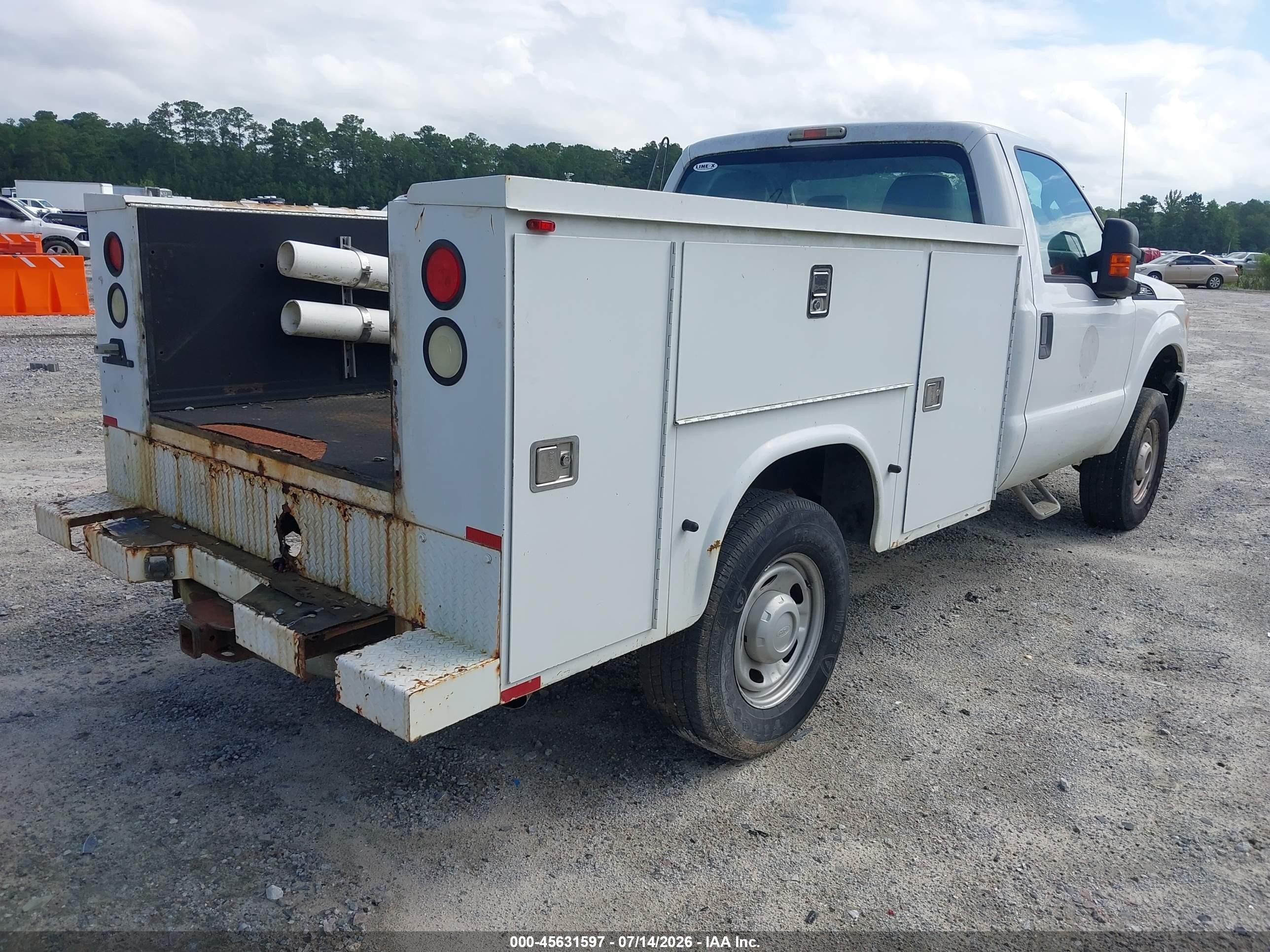 2013 Ford Super Duty F-250 Srw Xl Белый vin: 1FDBF2B6XDEA18580