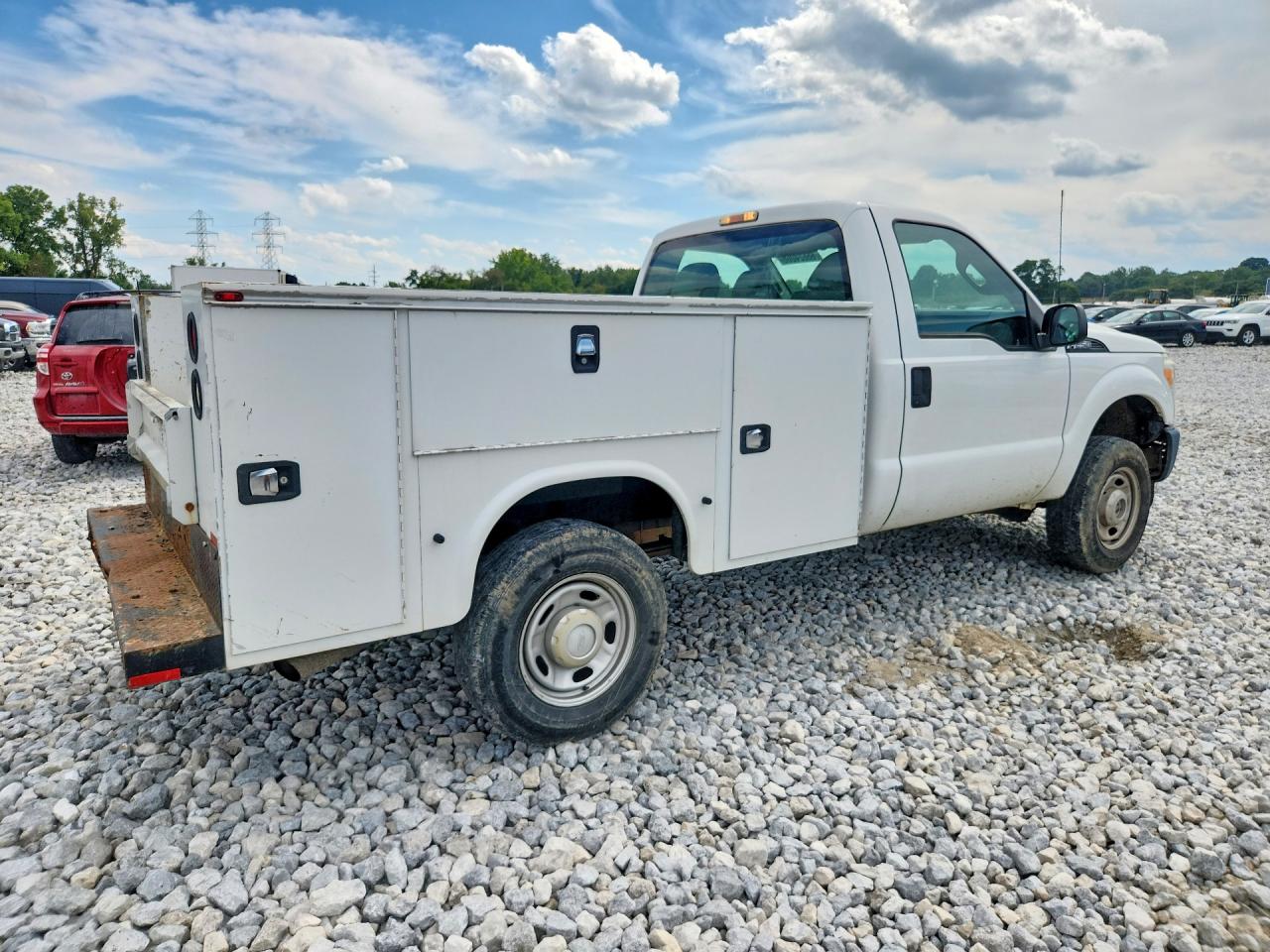 2015 Ford F250 Super Duty White vin: 1FDBF2B6XFEA14676
