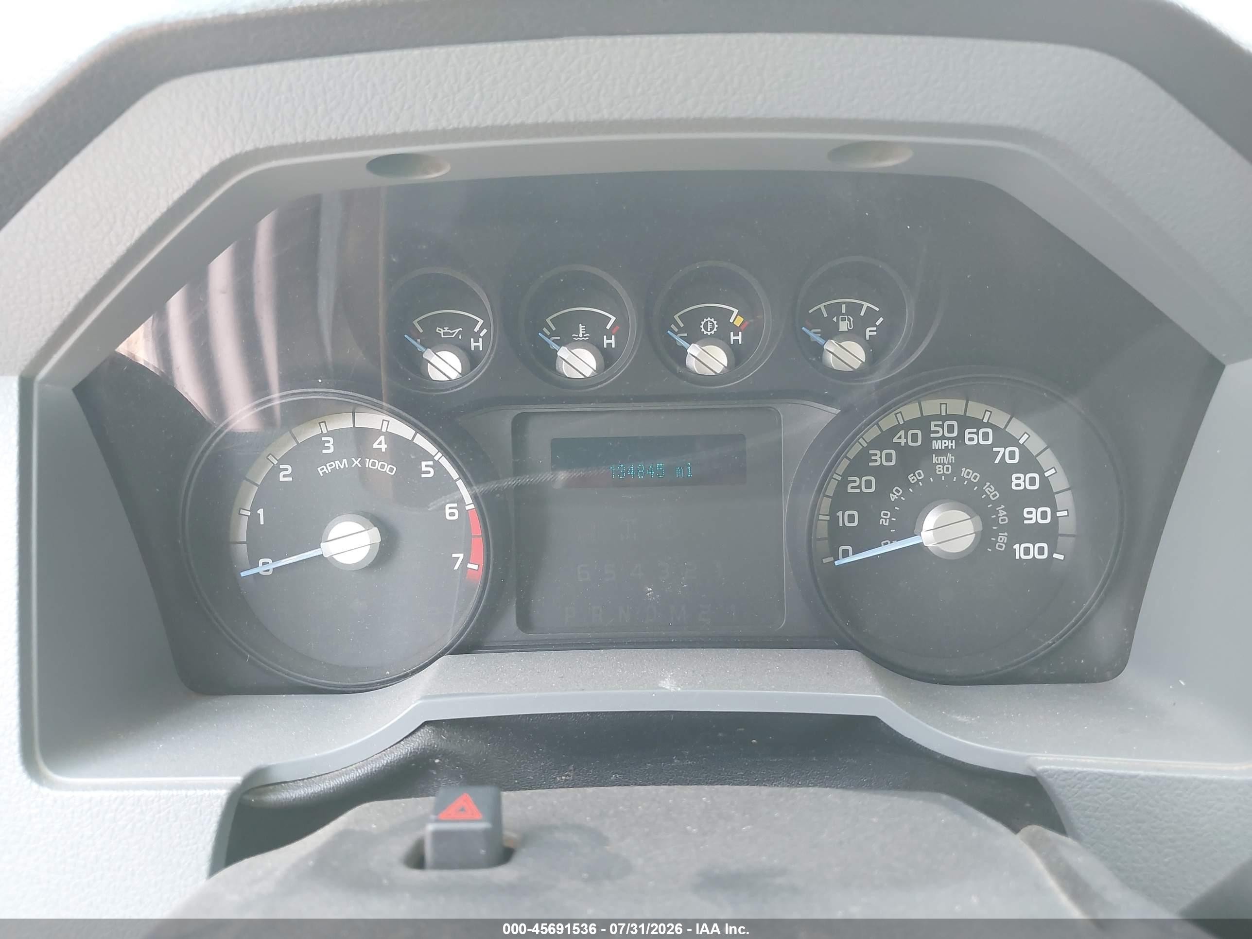 2011 Ford Super Duty F-350 Srw Xl White vin: 1FDBF3B62BEA88173