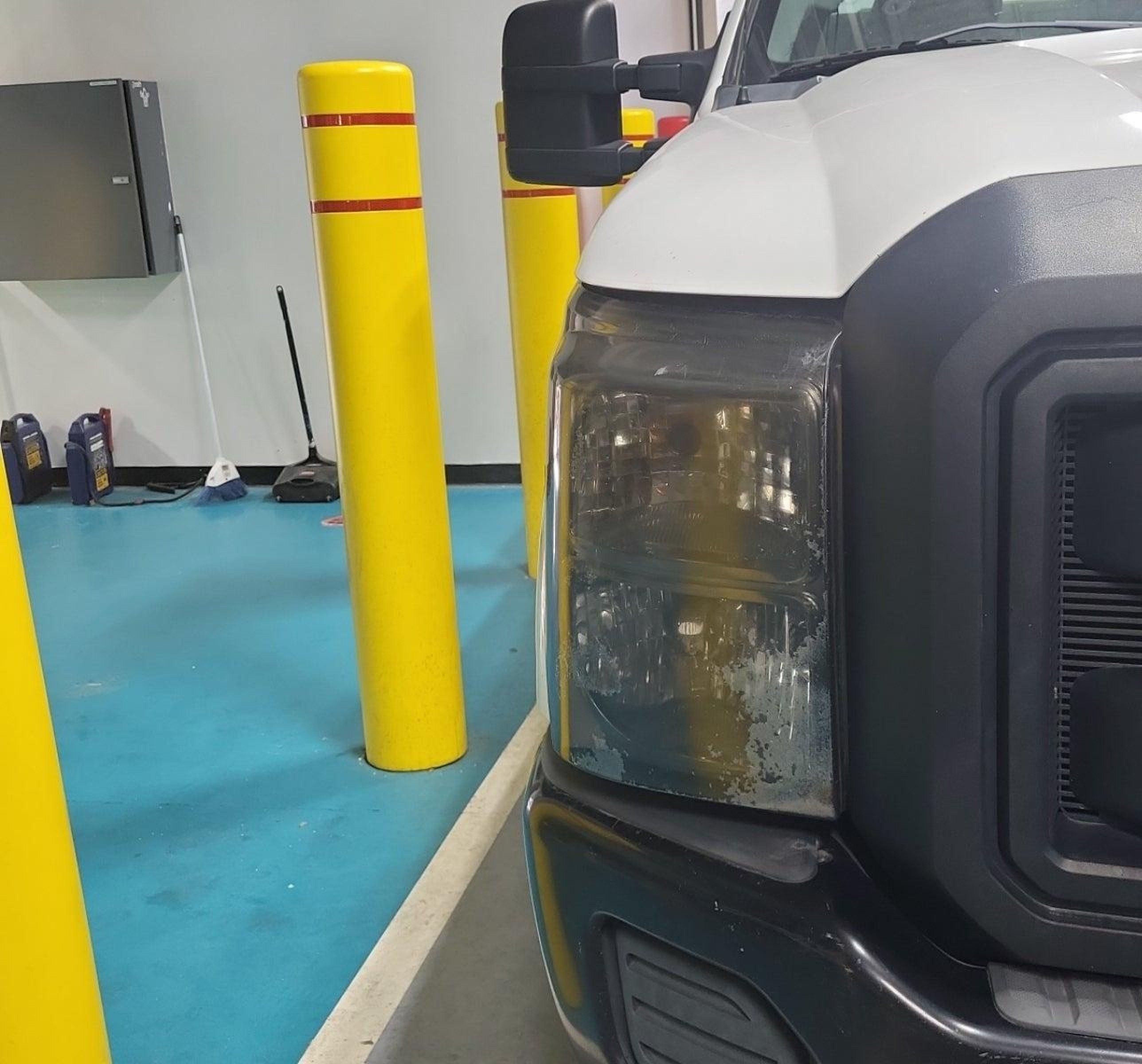2011 Ford F-350 Chassis Xl vin: 1FDBF3F65BEC36293