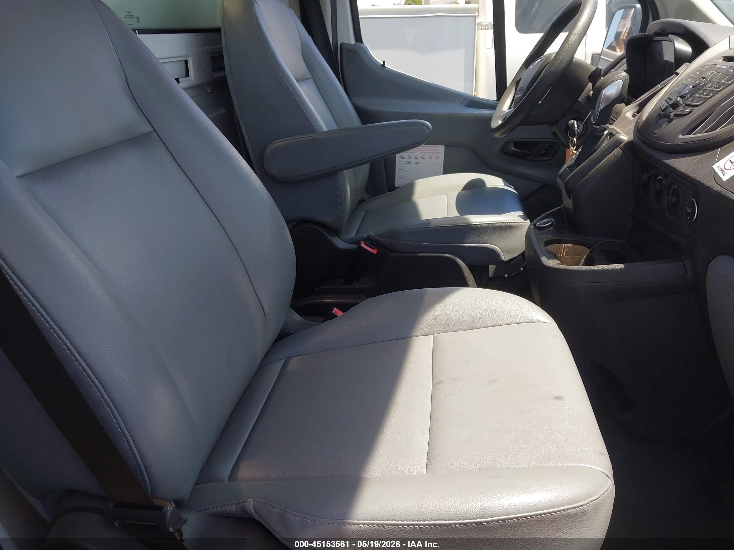 2018 Ford Transit-350 Cab   White vin: 1FDBF8ZM1JKA62147