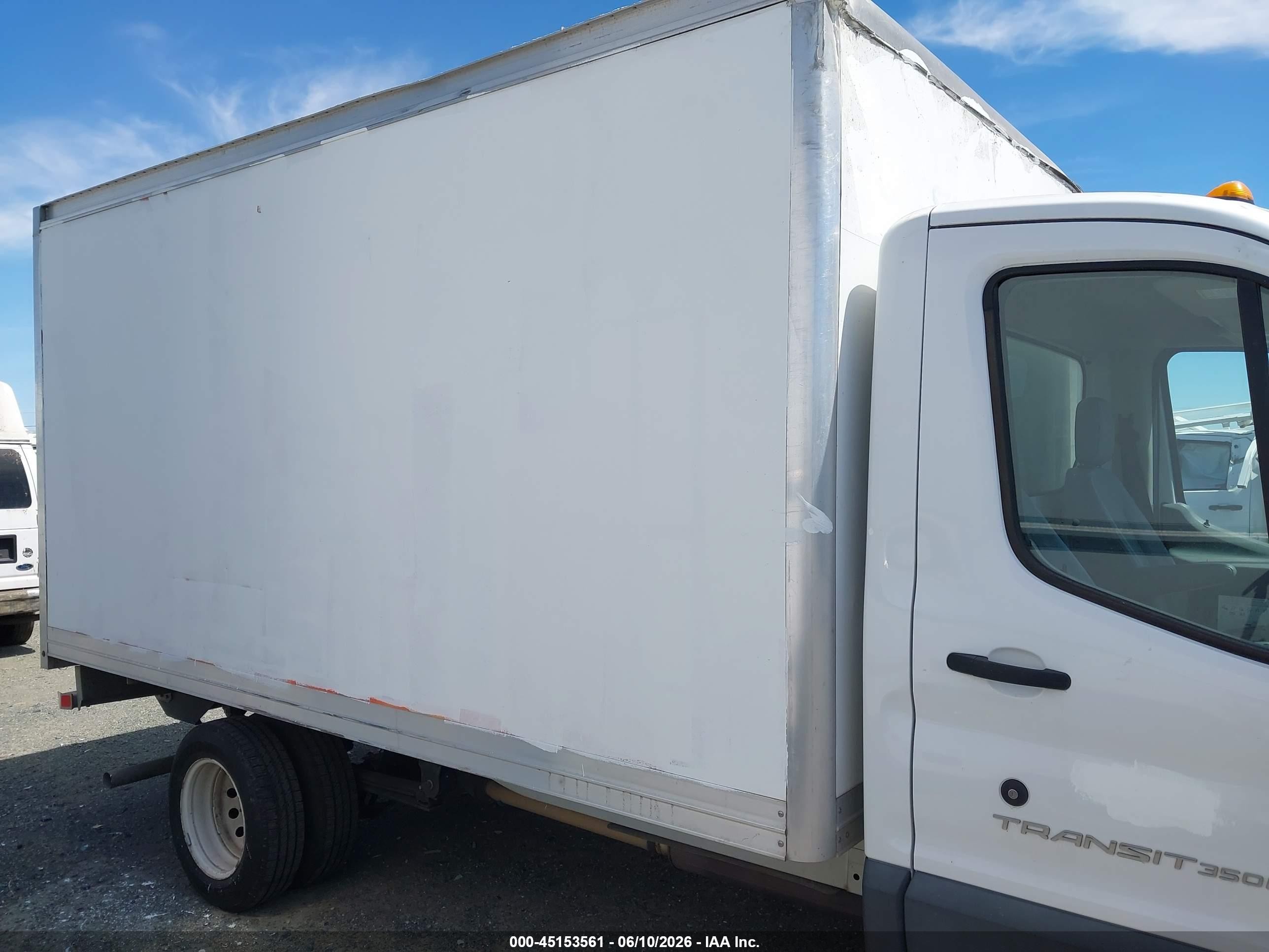2018 Ford Transit-350 Cab   White vin: 1FDBF8ZM1JKA62147
