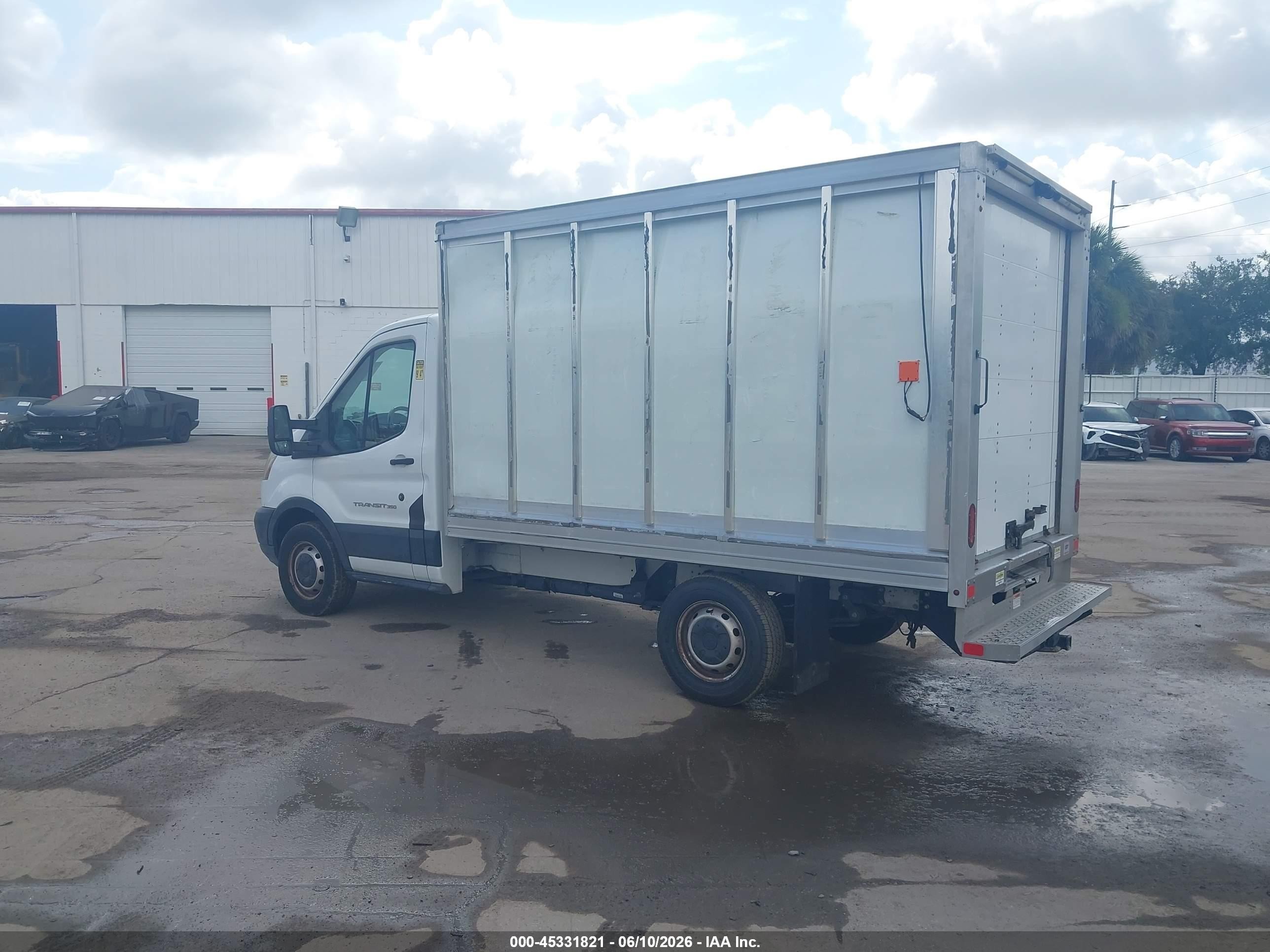 2019 Ford Transit-350 Cab   White vin: 1FDBW5ZM9KKB28170