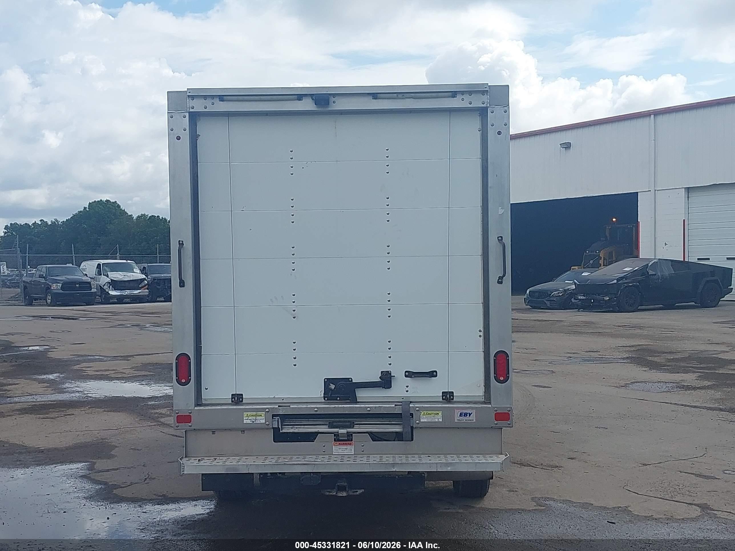 2019 Ford Transit-350 Cab   White vin: 1FDBW5ZM9KKB28170