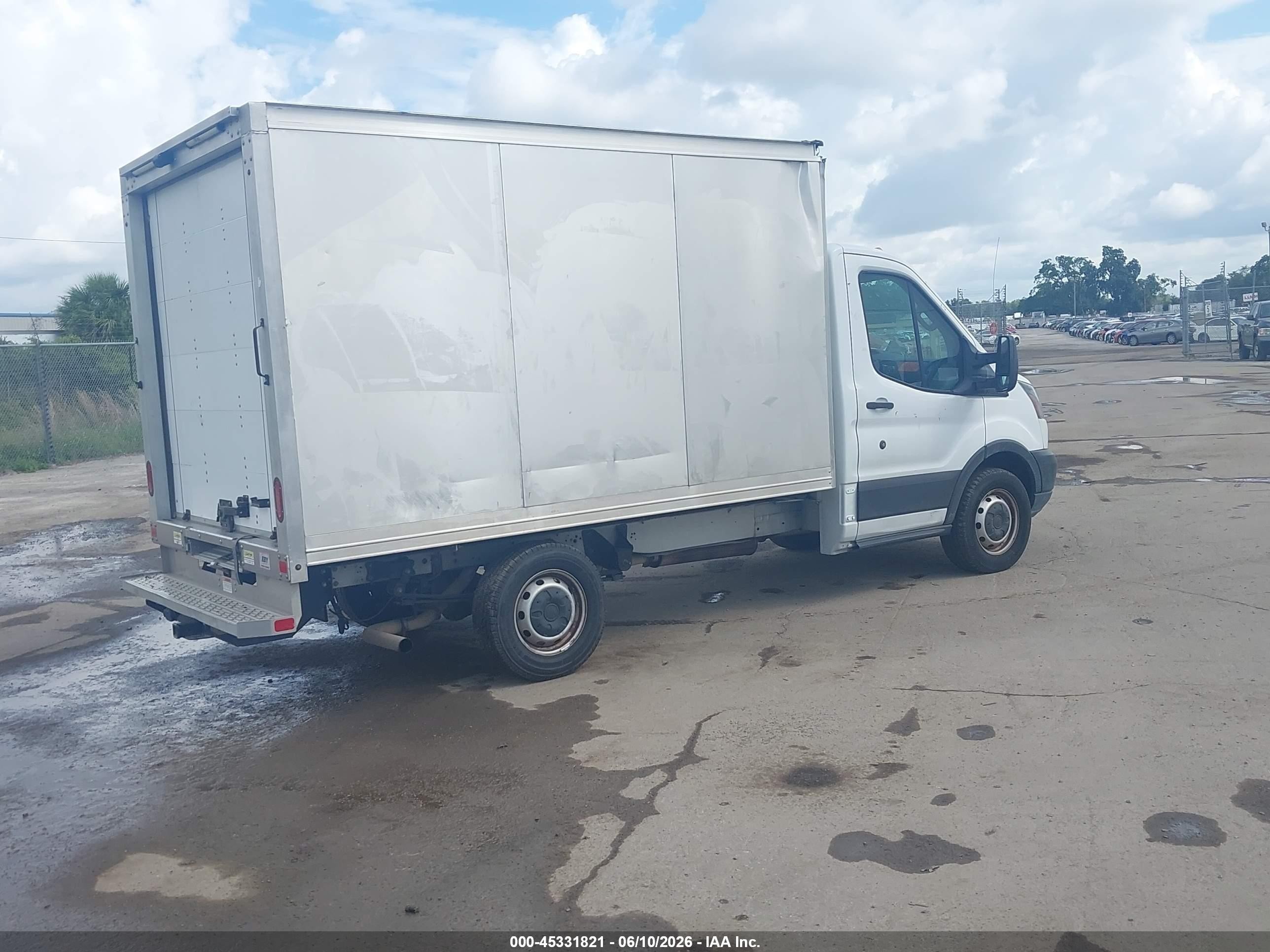 2019 Ford Transit-350 Cab   White vin: 1FDBW5ZM9KKB28170