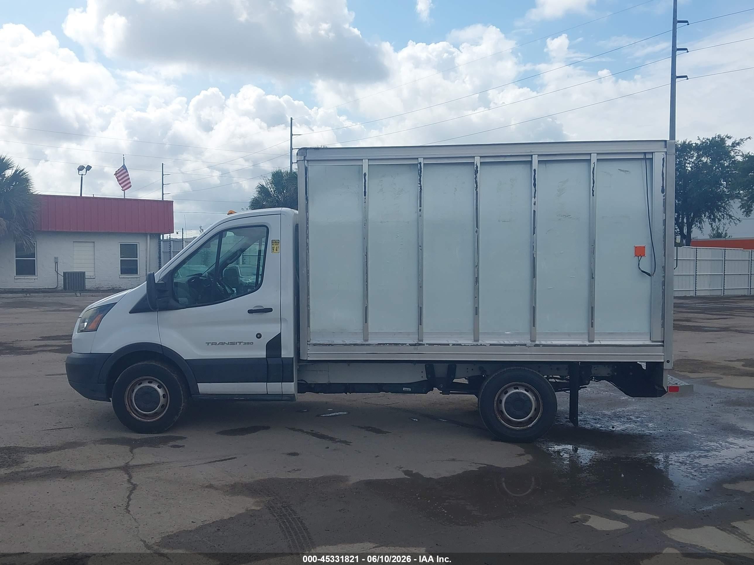 2019 Ford Transit-350 Cab   White vin: 1FDBW5ZM9KKB28170