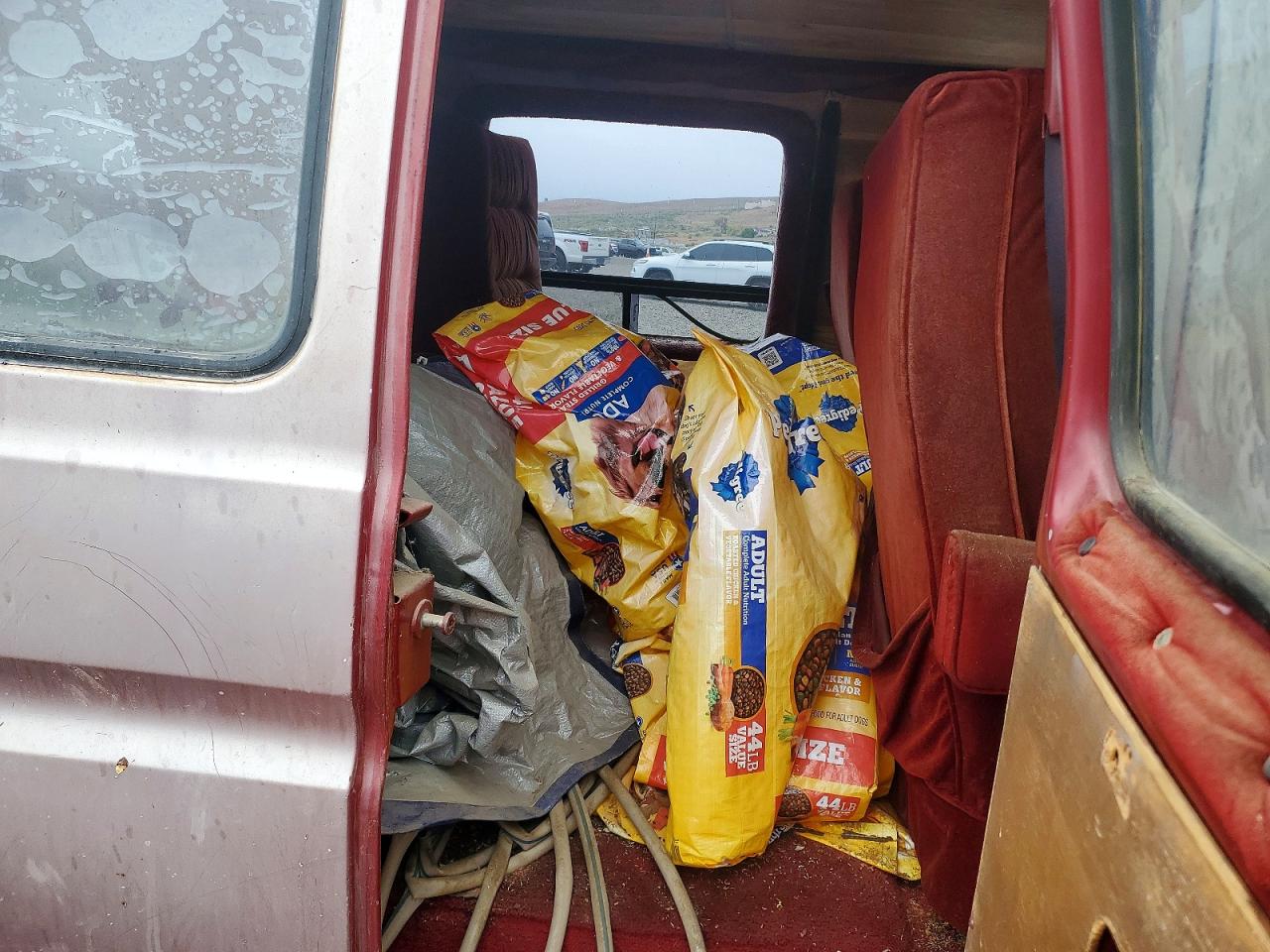 1984 Ford Econoline E150 Van Red vin: 1FDDE14F3EHA78705