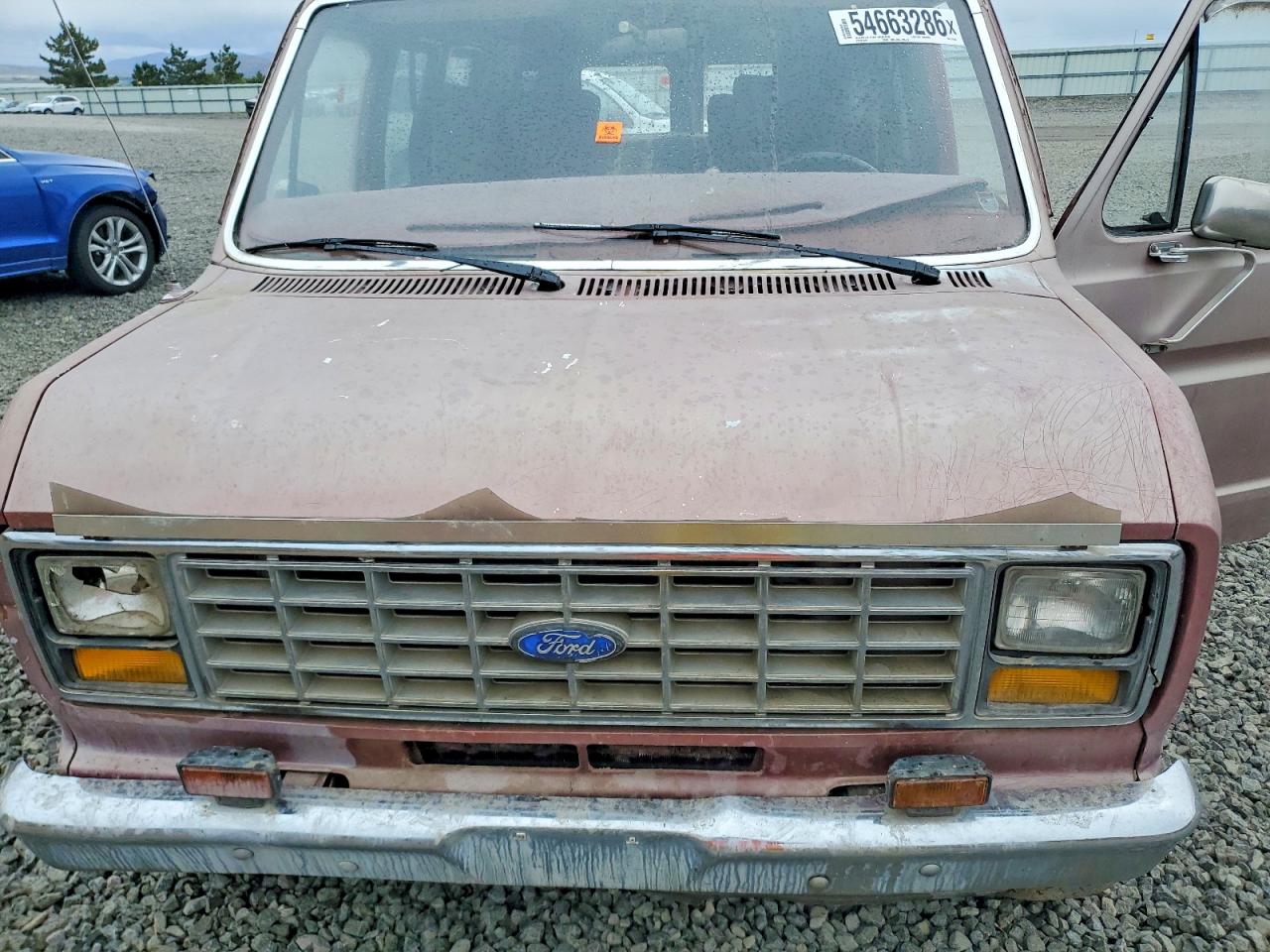 1984 Ford Econoline E150 Van Red vin: 1FDDE14F3EHA78705