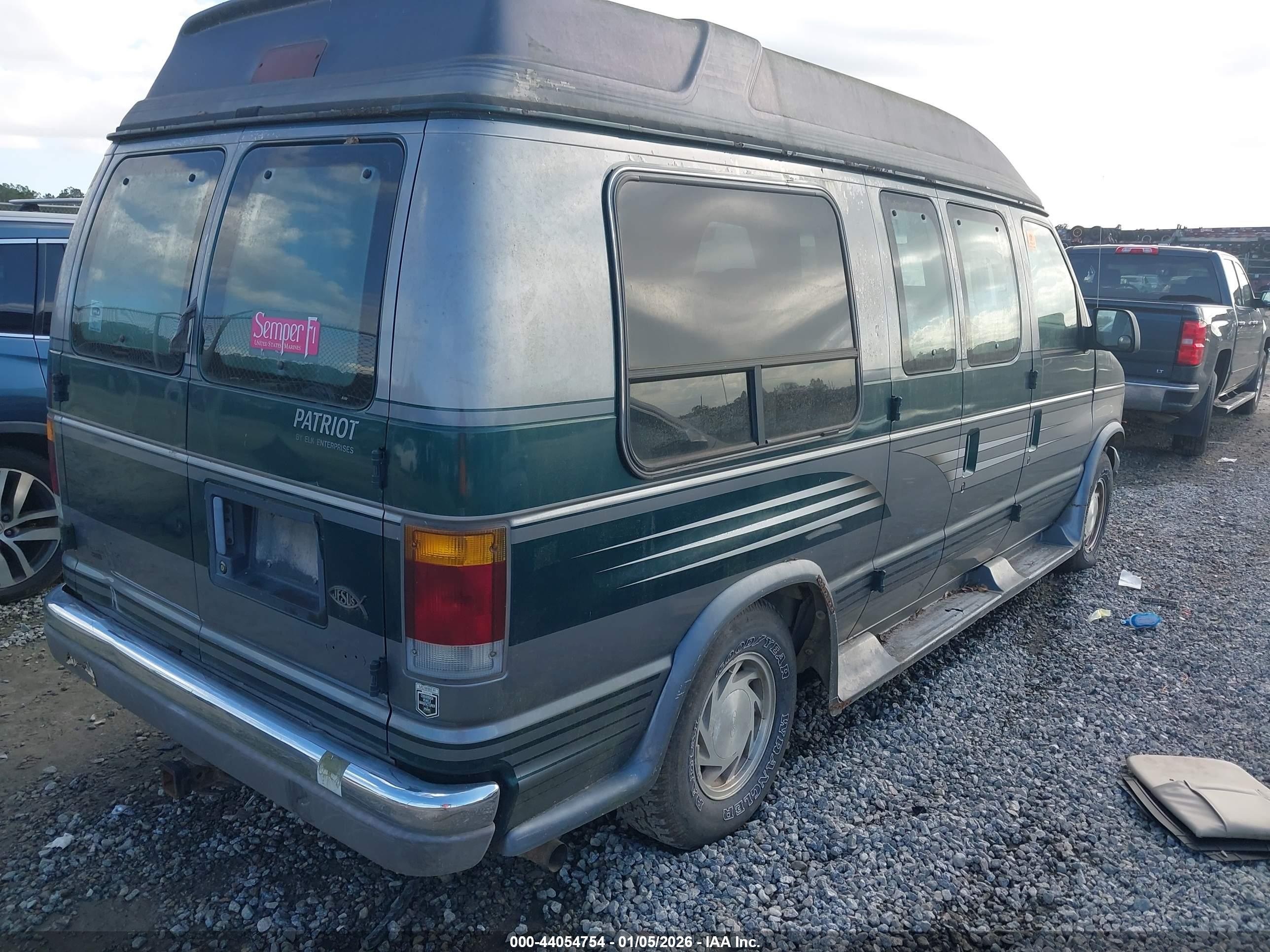 1994 Ford E-150 E150 Van Green vin: 1FDDE14N0RHC13737