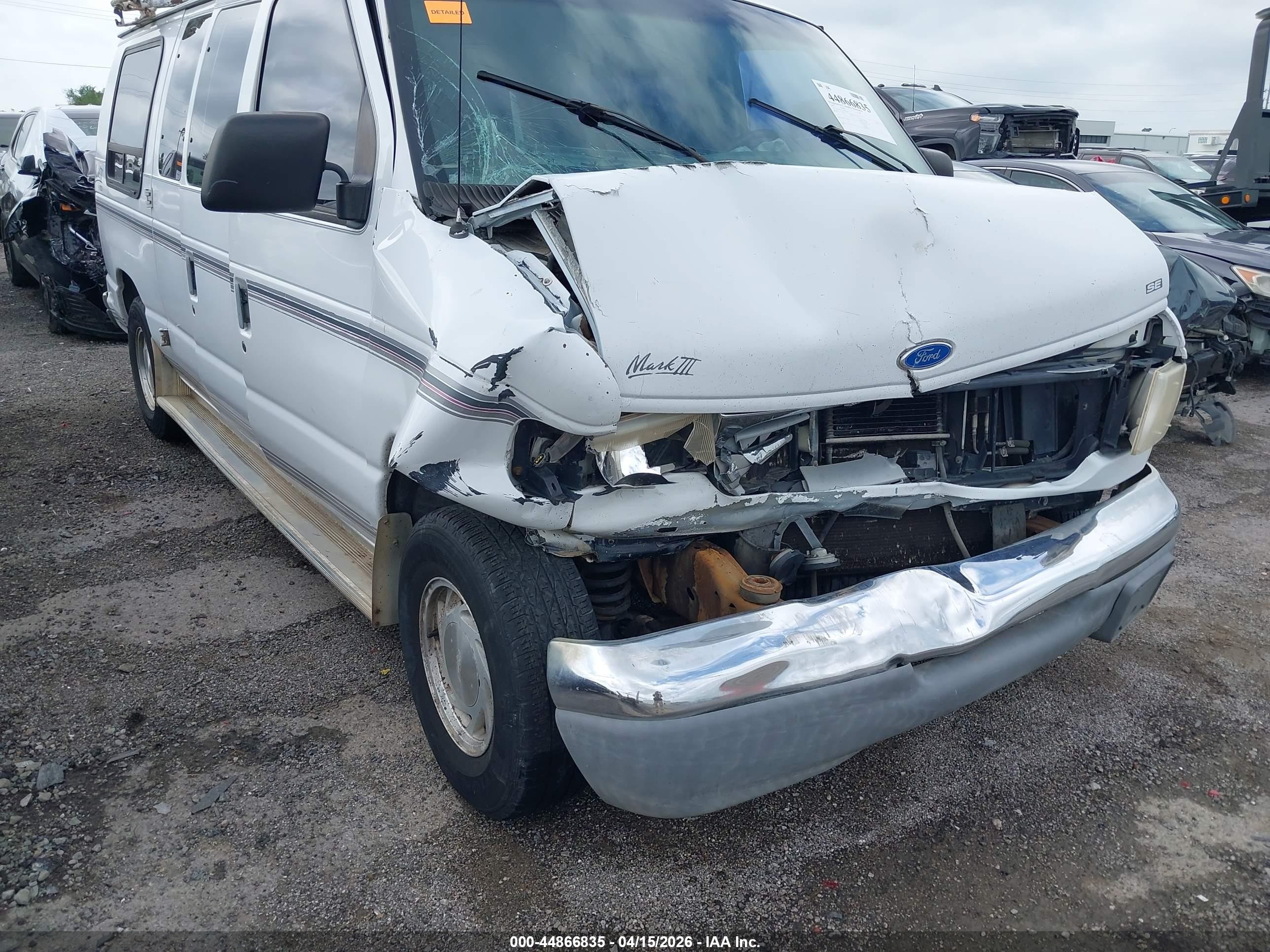 1997 Ford E-150 Standard White vin: 1FDEE1427VHC04193
