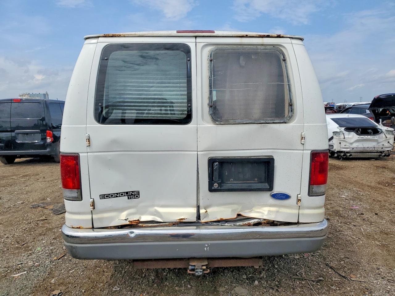 1997 Ford Econoline E150 Van White vin: 1FDEE1468VHB78531