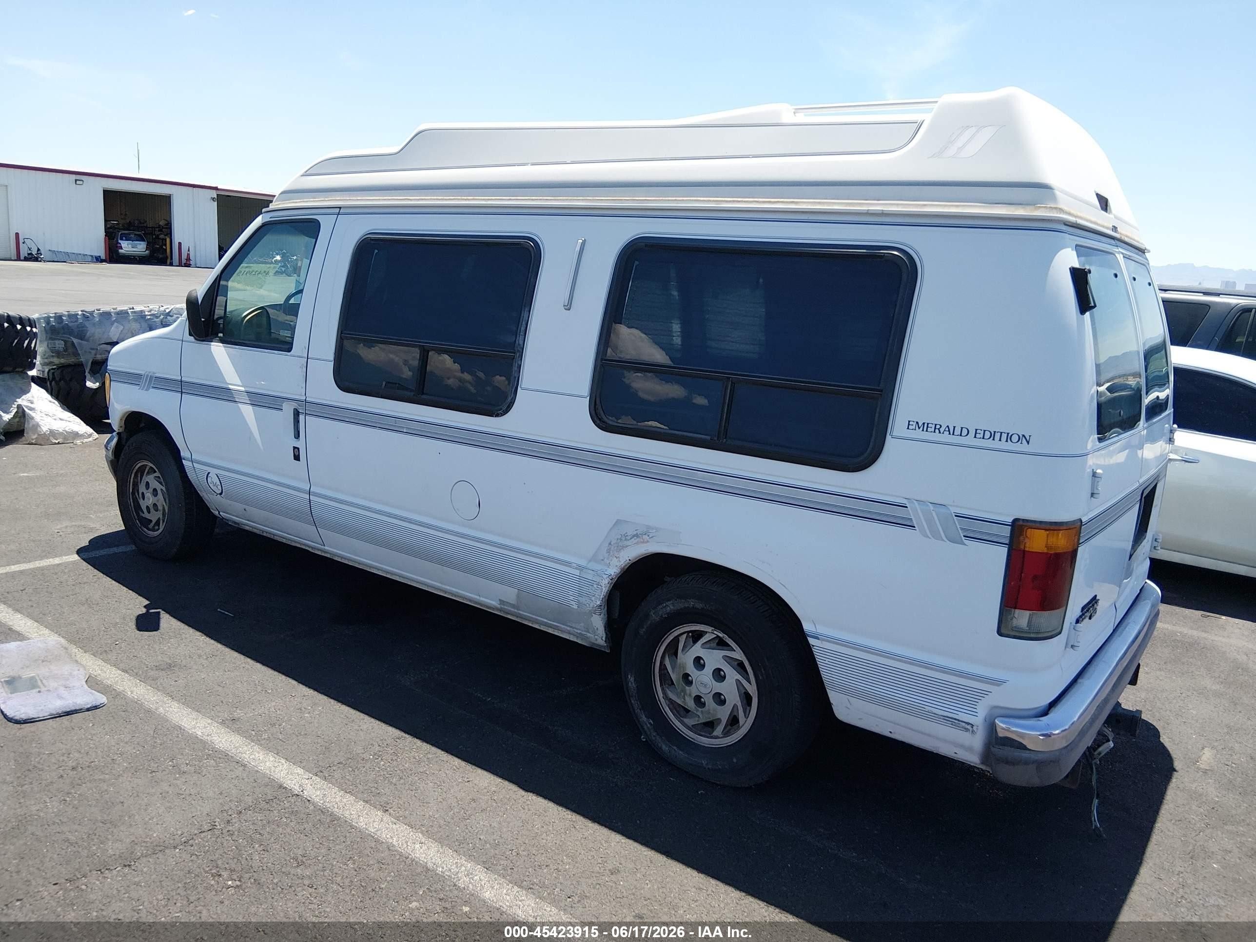 1993 Ford Econoline E150 Van White vin: 1FDEE14H1PHB93859