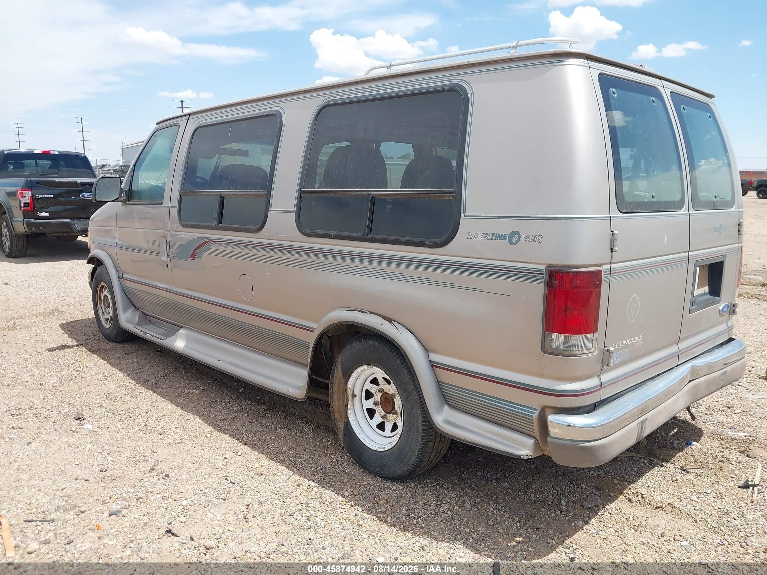 1995 Ford Econoline E150 Van Tan vin: 1FDEE14H4SHA69657