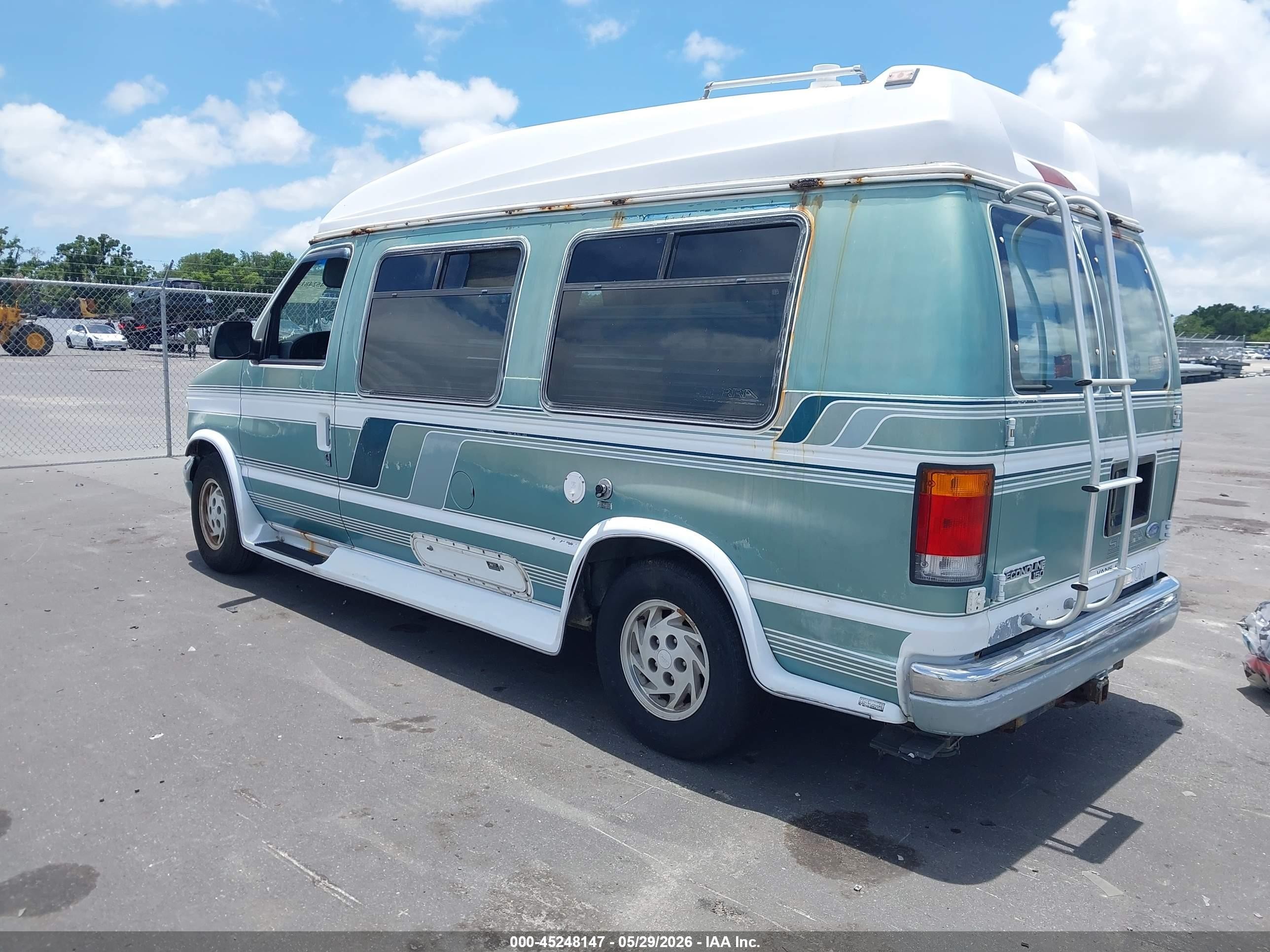 1993 Ford Econoline E150 Van Green vin: 1FDEE14H5PHB54417