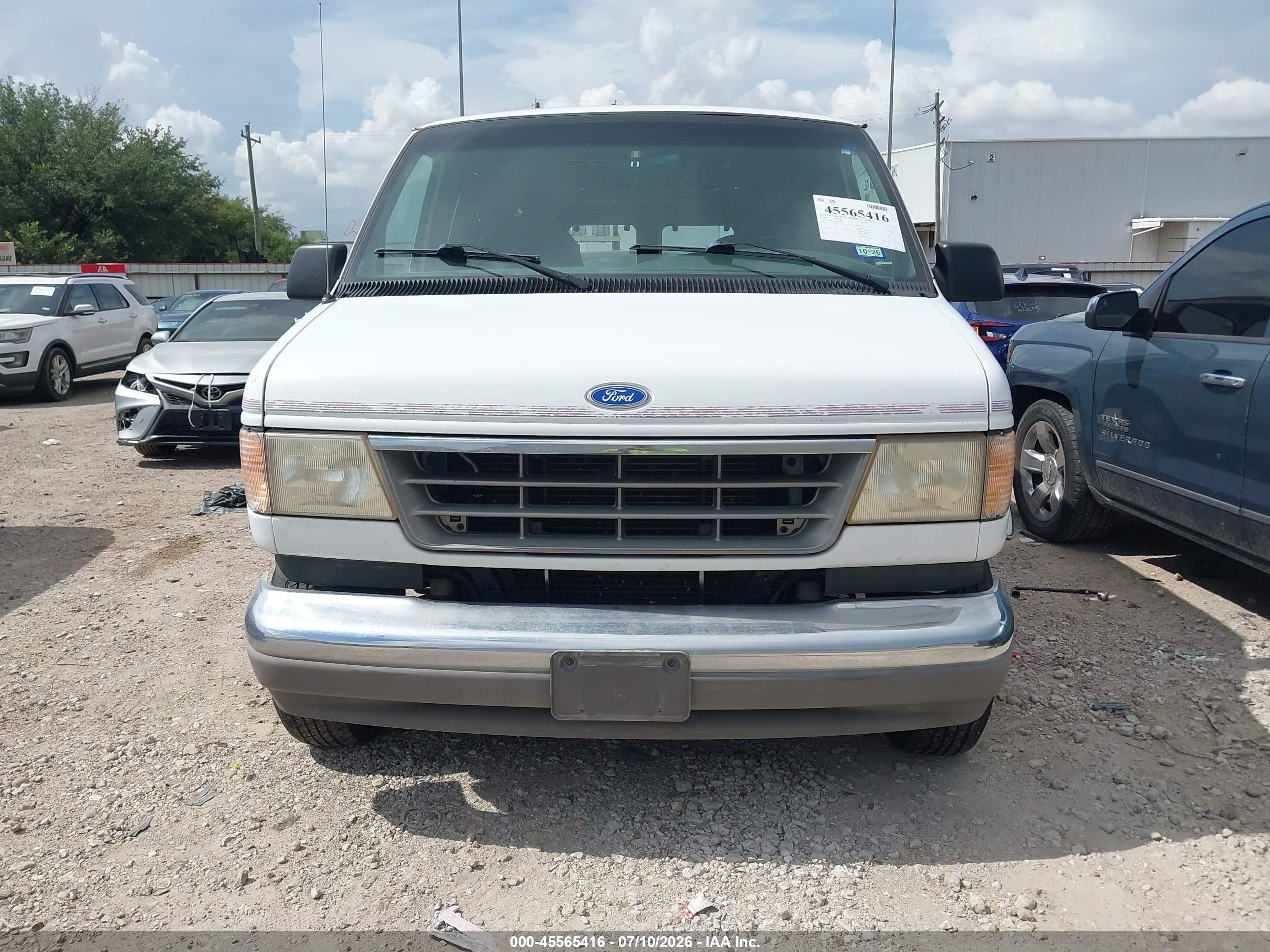 1994 Ford Econoline E150 Van White vin: 1FDEE14H5RHC08480