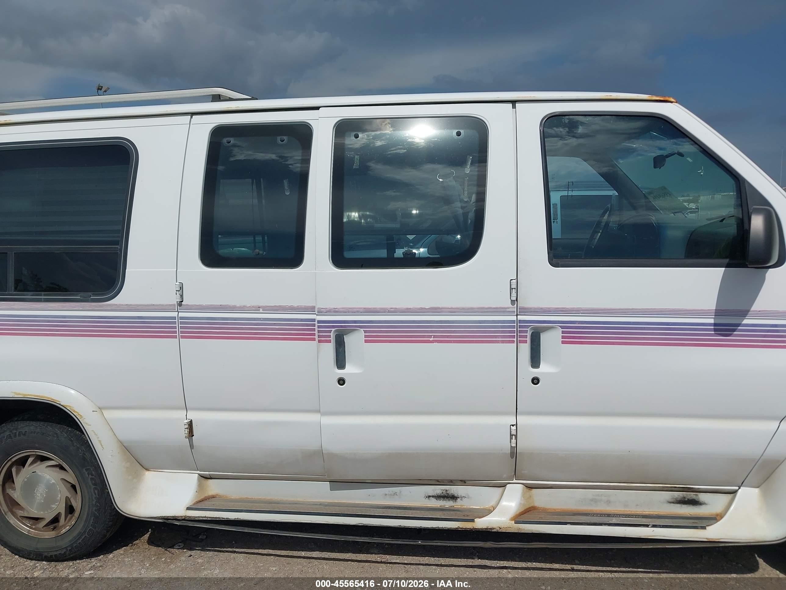 1994 Ford Econoline E150 Van White vin: 1FDEE14H5RHC08480