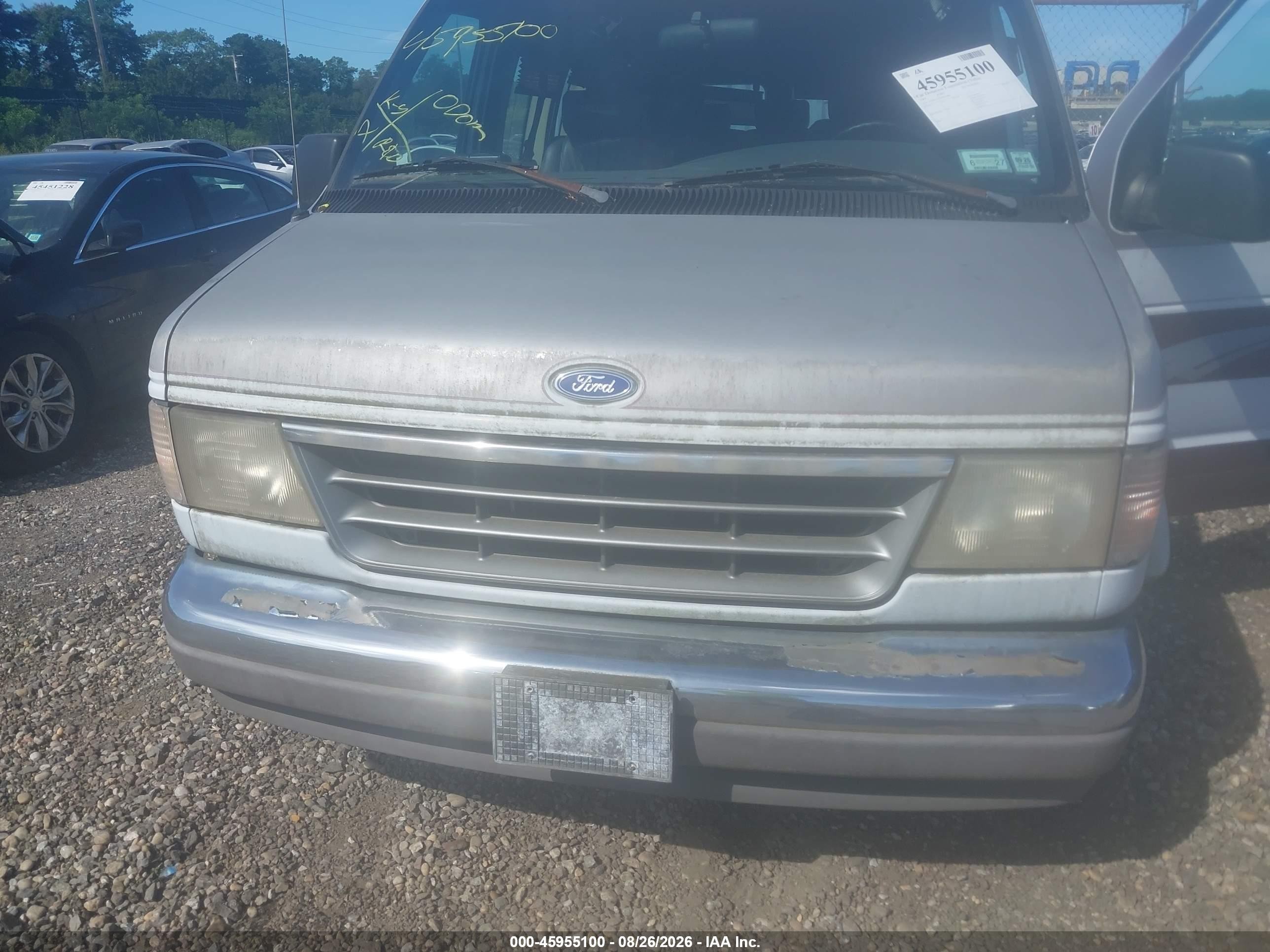 1995 Ford Econoline E150 Van White vin: 1FDEE14H5SHB55866