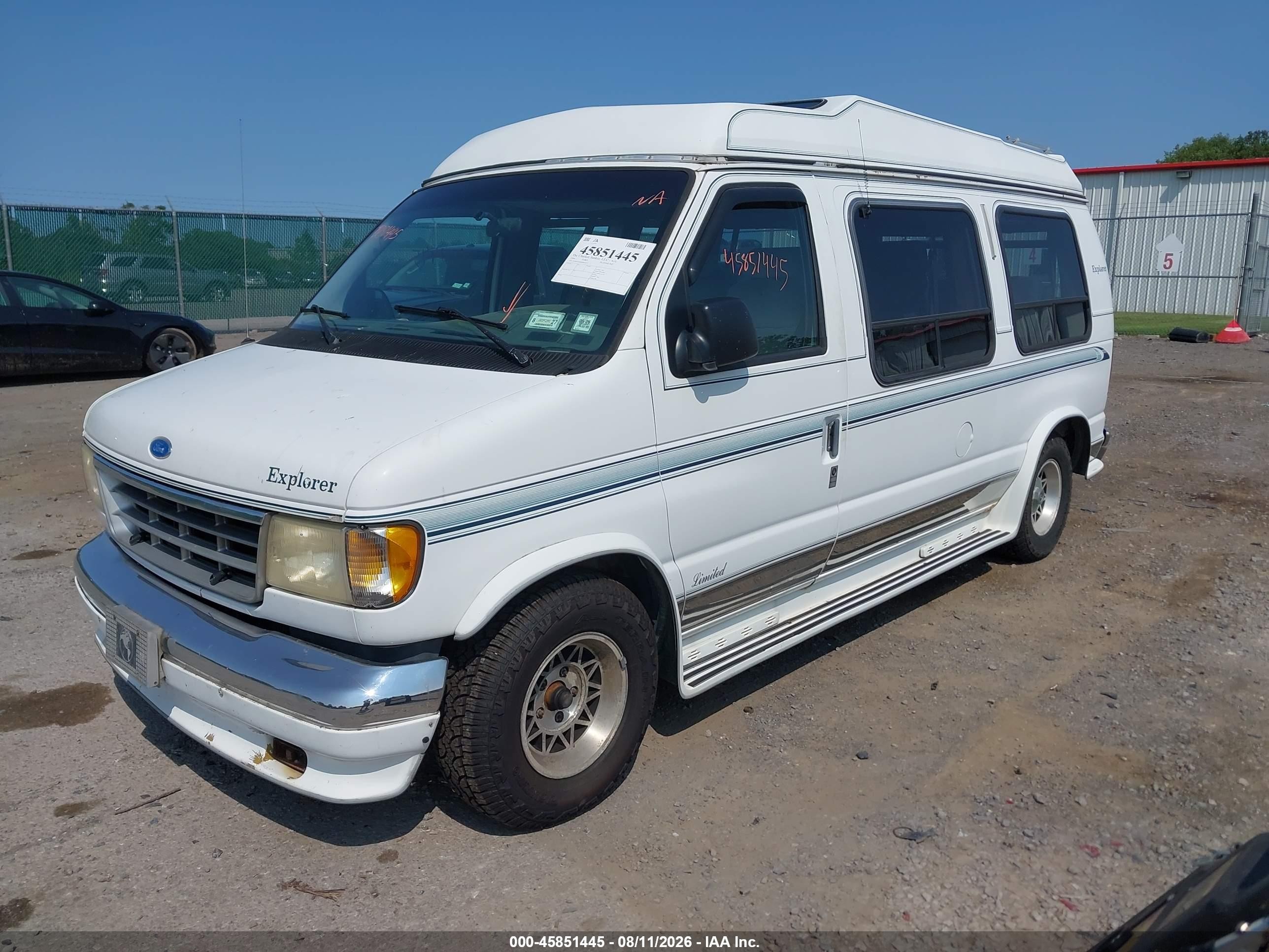 1994 Ford Econoline E150 Van White vin: 1FDEE14H6RHB26211