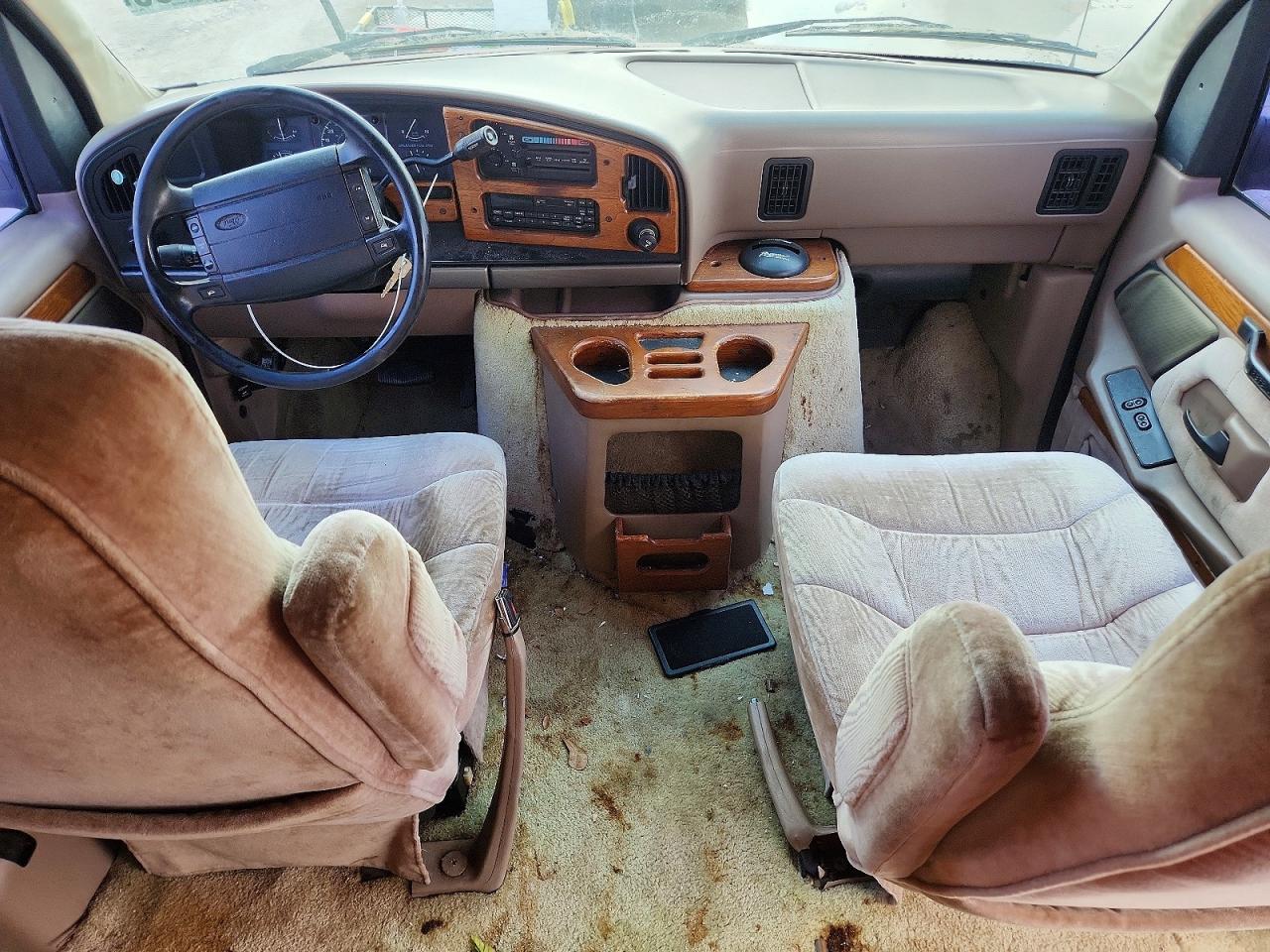 1996 Ford Econoline E150 Van Red vin: 1FDEE14H6THA74473