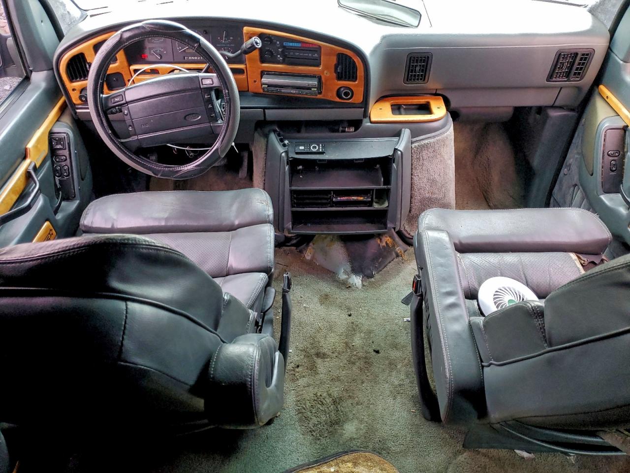 1996 Ford Econoline E150 Van Белый vin: 1FDEE14H8THA54046
