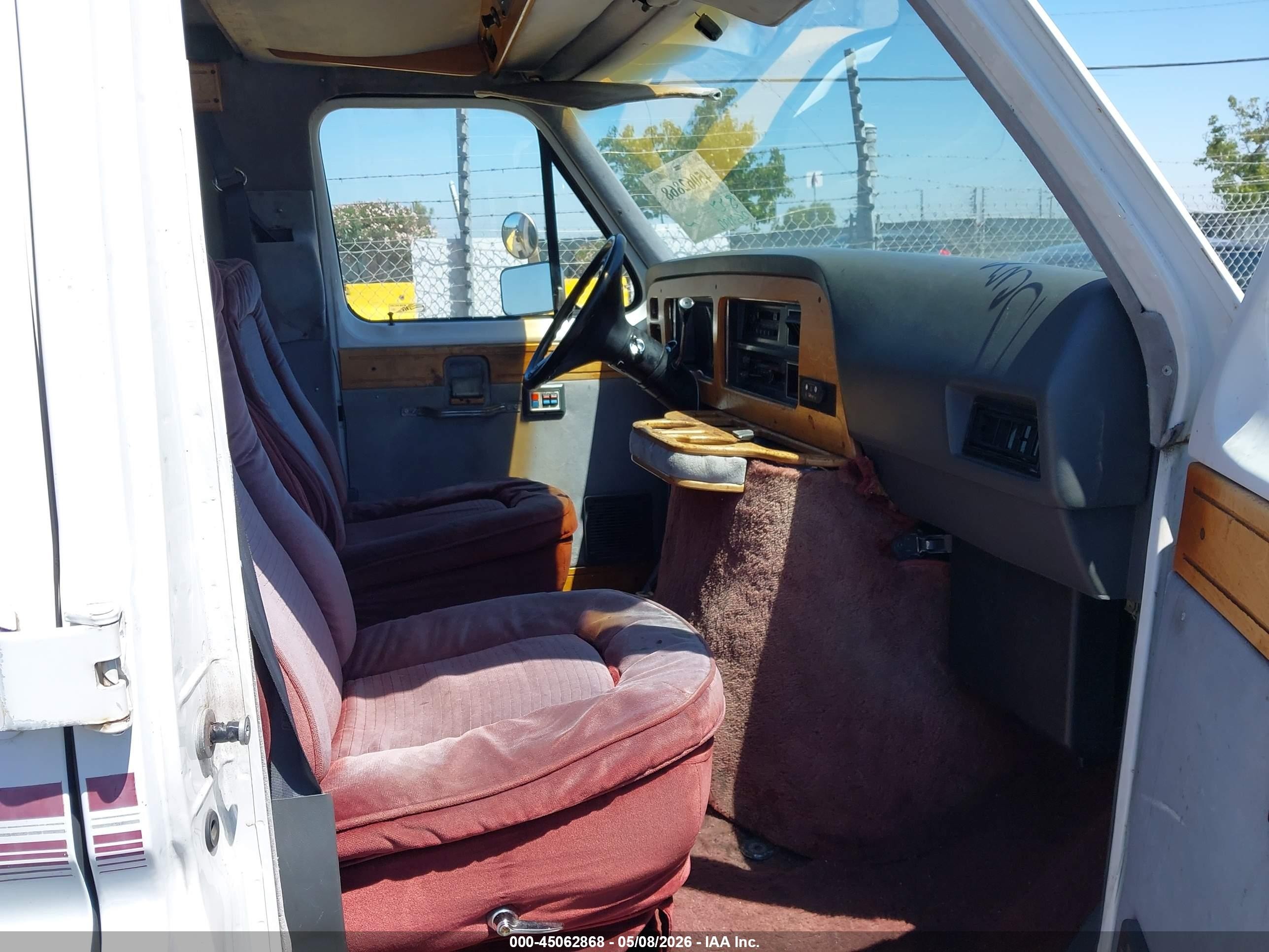 1991 Ford Econoline E150 Van White vin: 1FDEE14HXMHB12966