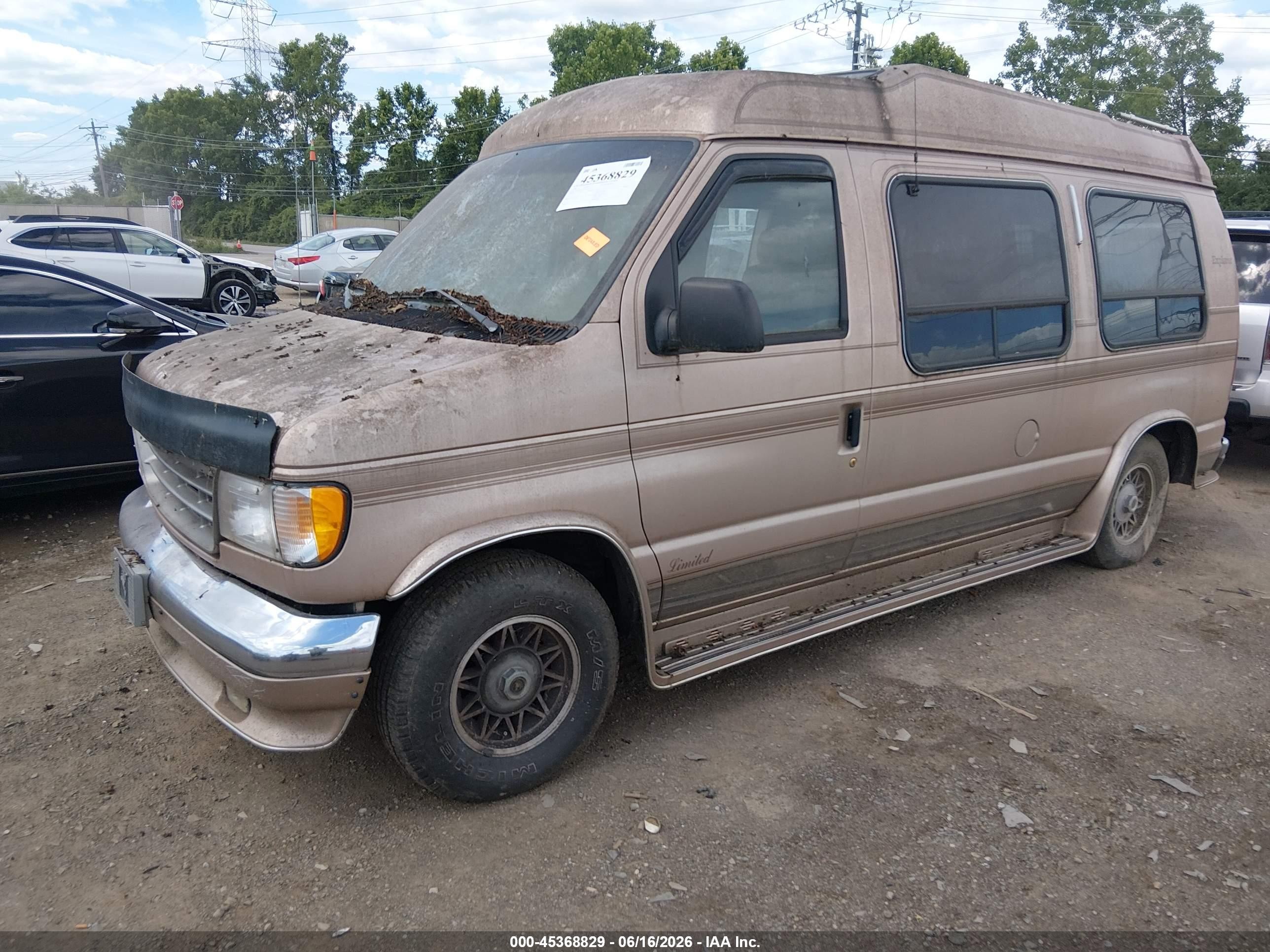 1996 Ford Econoline E150 Van Gold vin: 1FDEE14HXTHB40278