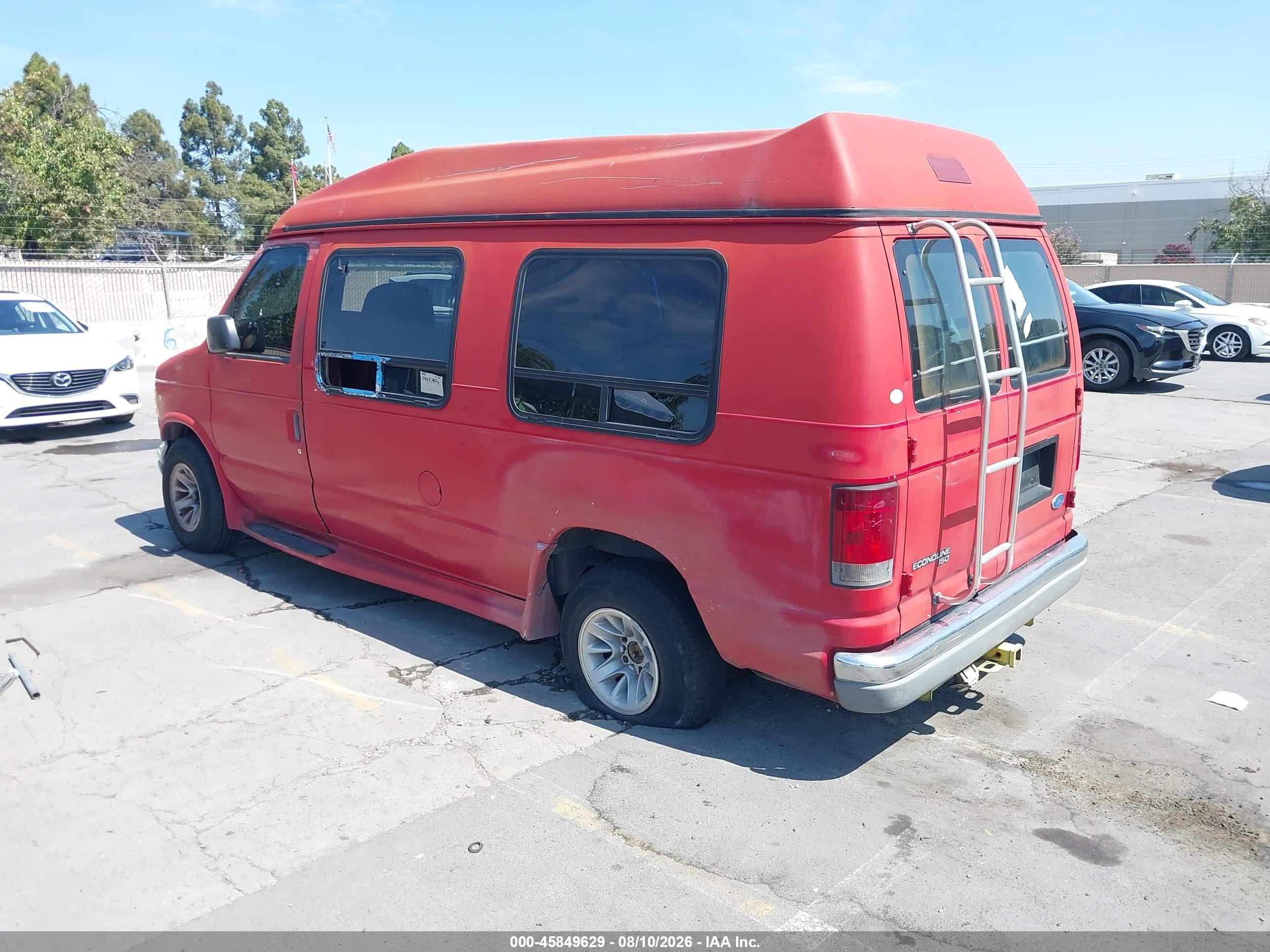1997 Ford Econoline Standard Red vin: 1FDEE14L3VHB80919