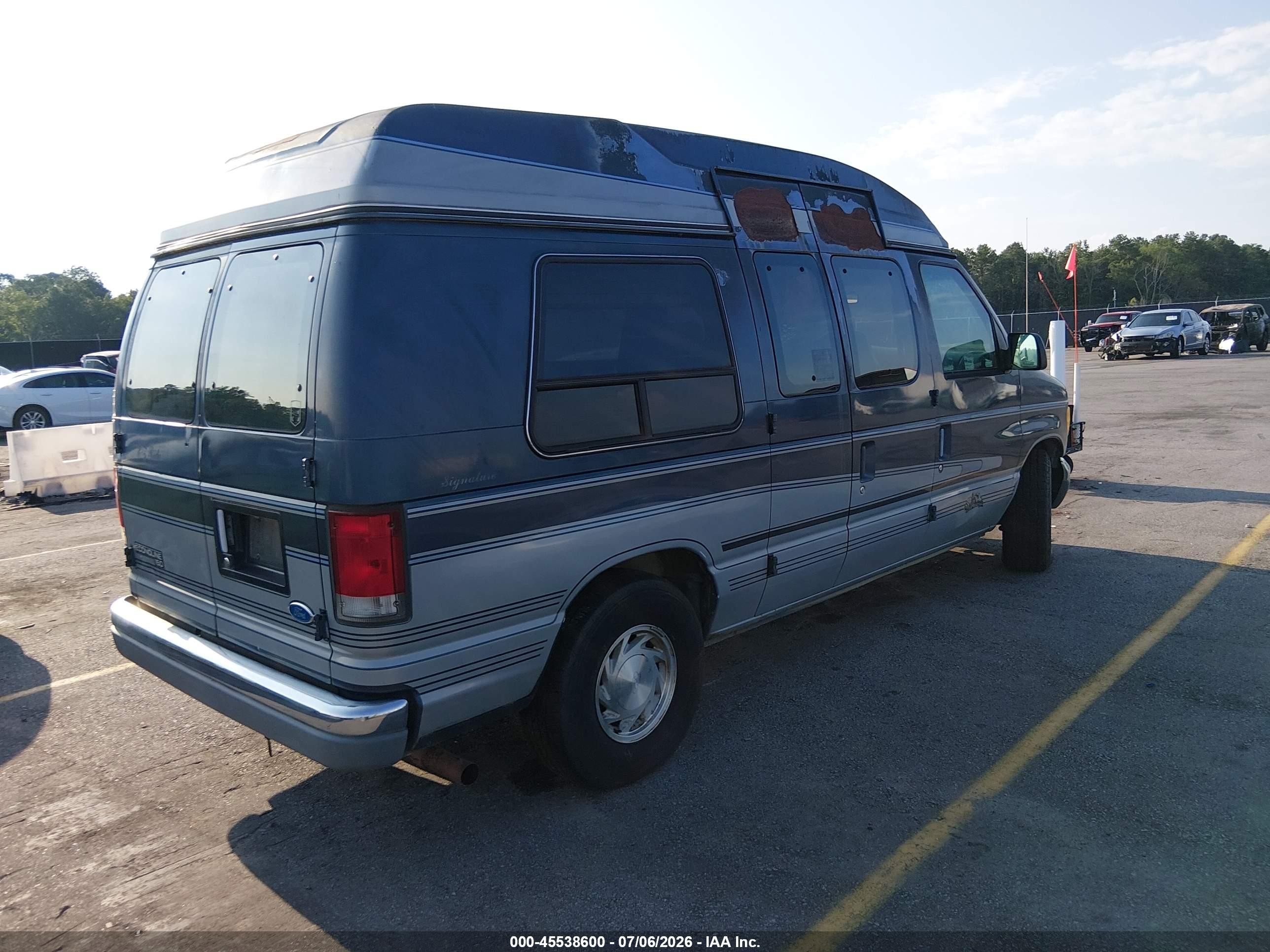 1997 Ford Econoline Standard Blue vin: 1FDEE14L8VHB54803