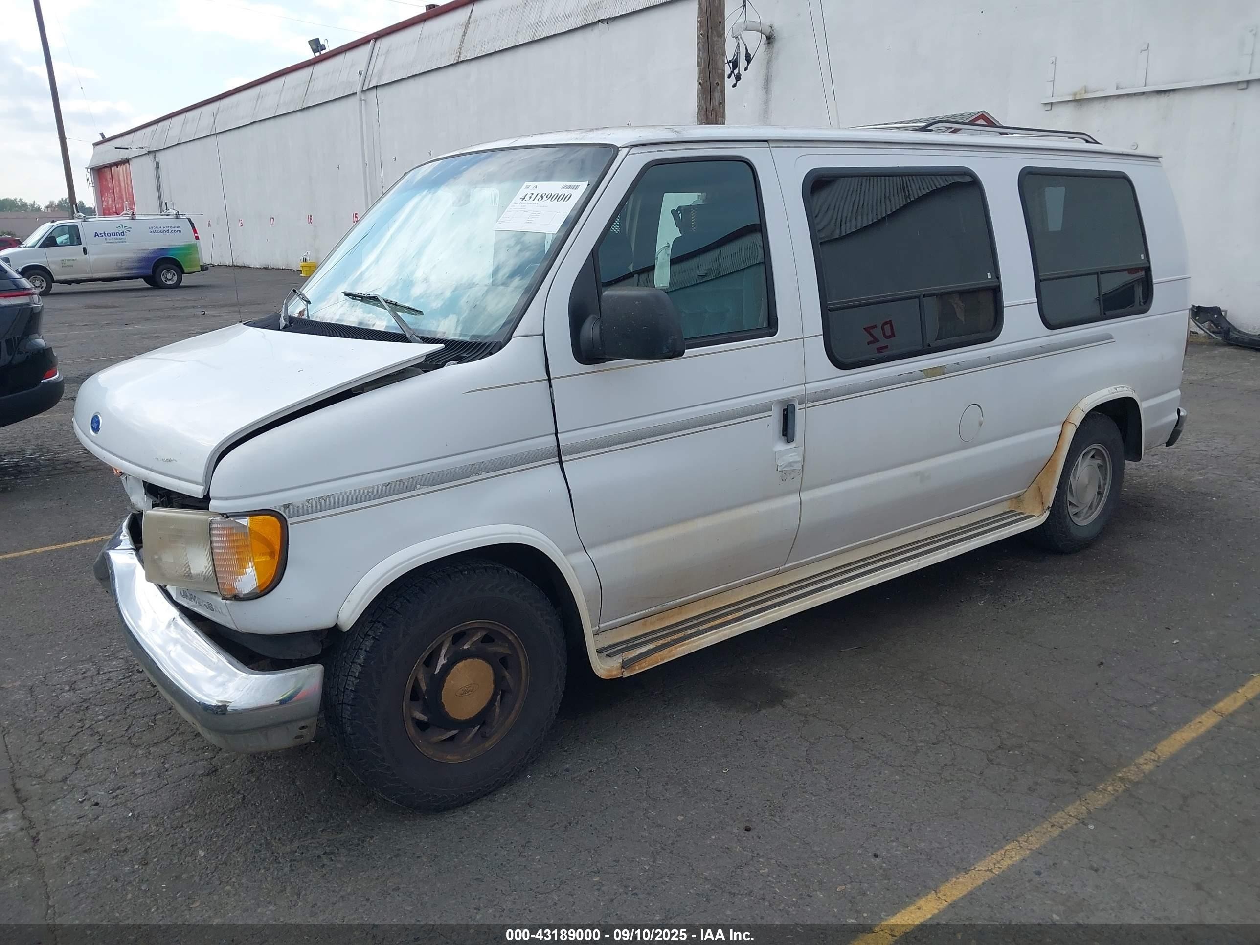 1995 Ford Econoline E150 Van White vin: 1FDEE14N0SHB51469