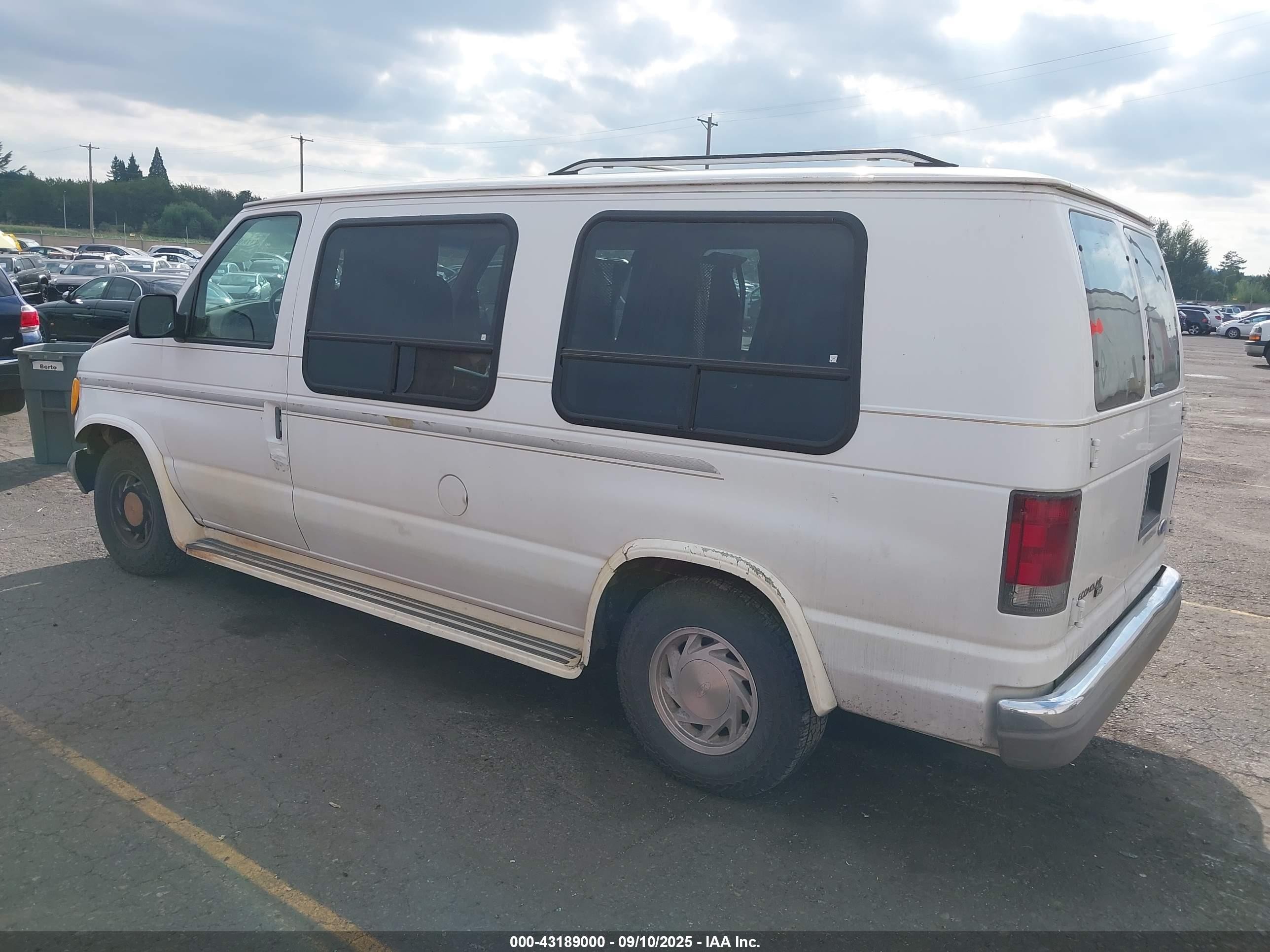 1995 Ford Econoline E150 Van White vin: 1FDEE14N0SHB51469