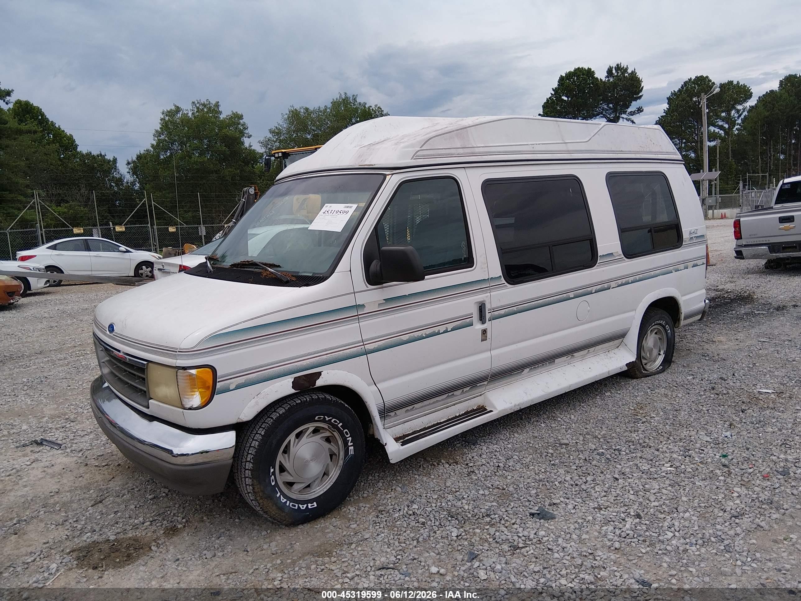 1994 Ford Econoline E150 Van White vin: 1FDEE14N3RHB60709