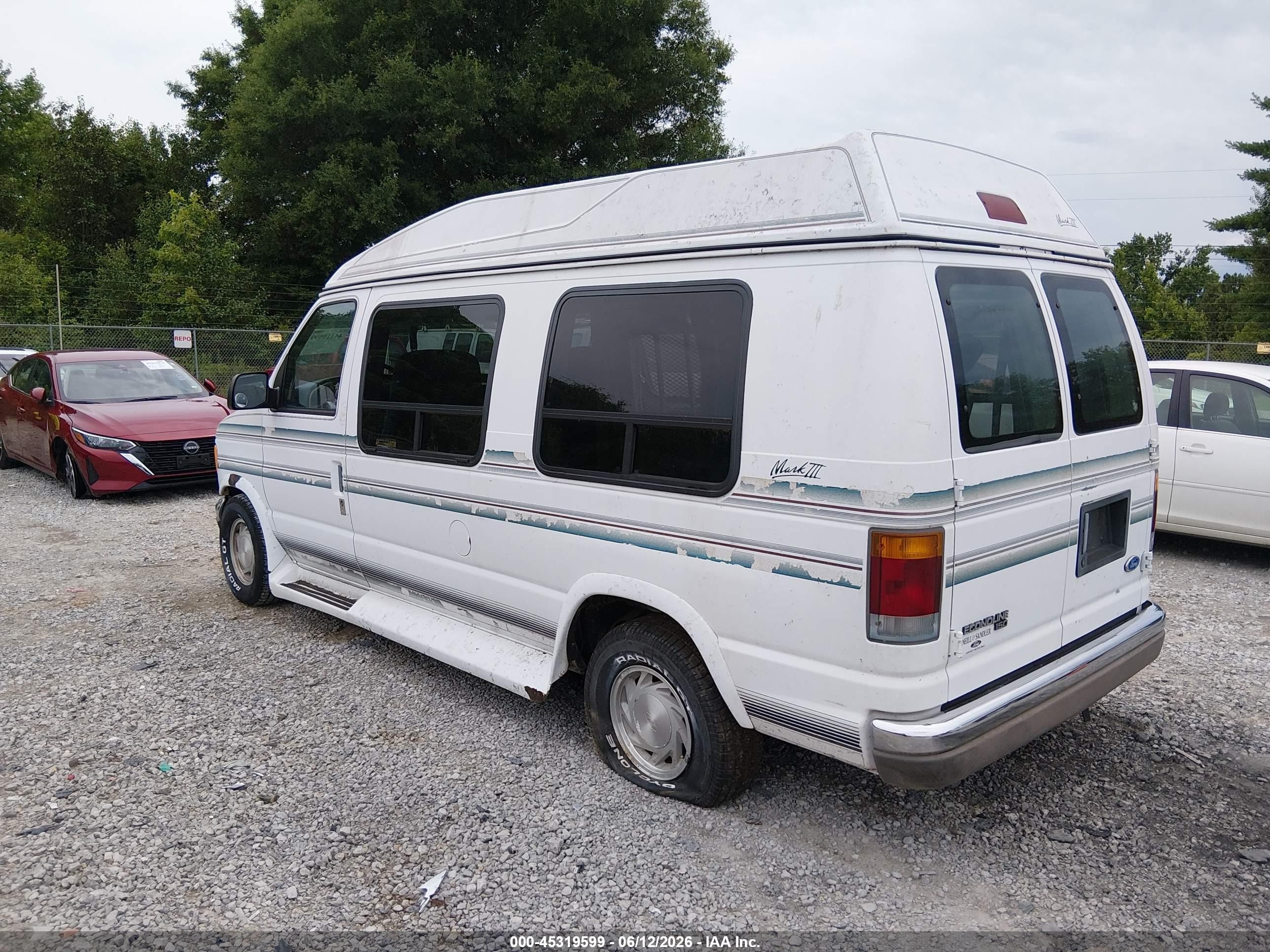 1994 Ford Econoline E150 Van White vin: 1FDEE14N3RHB60709