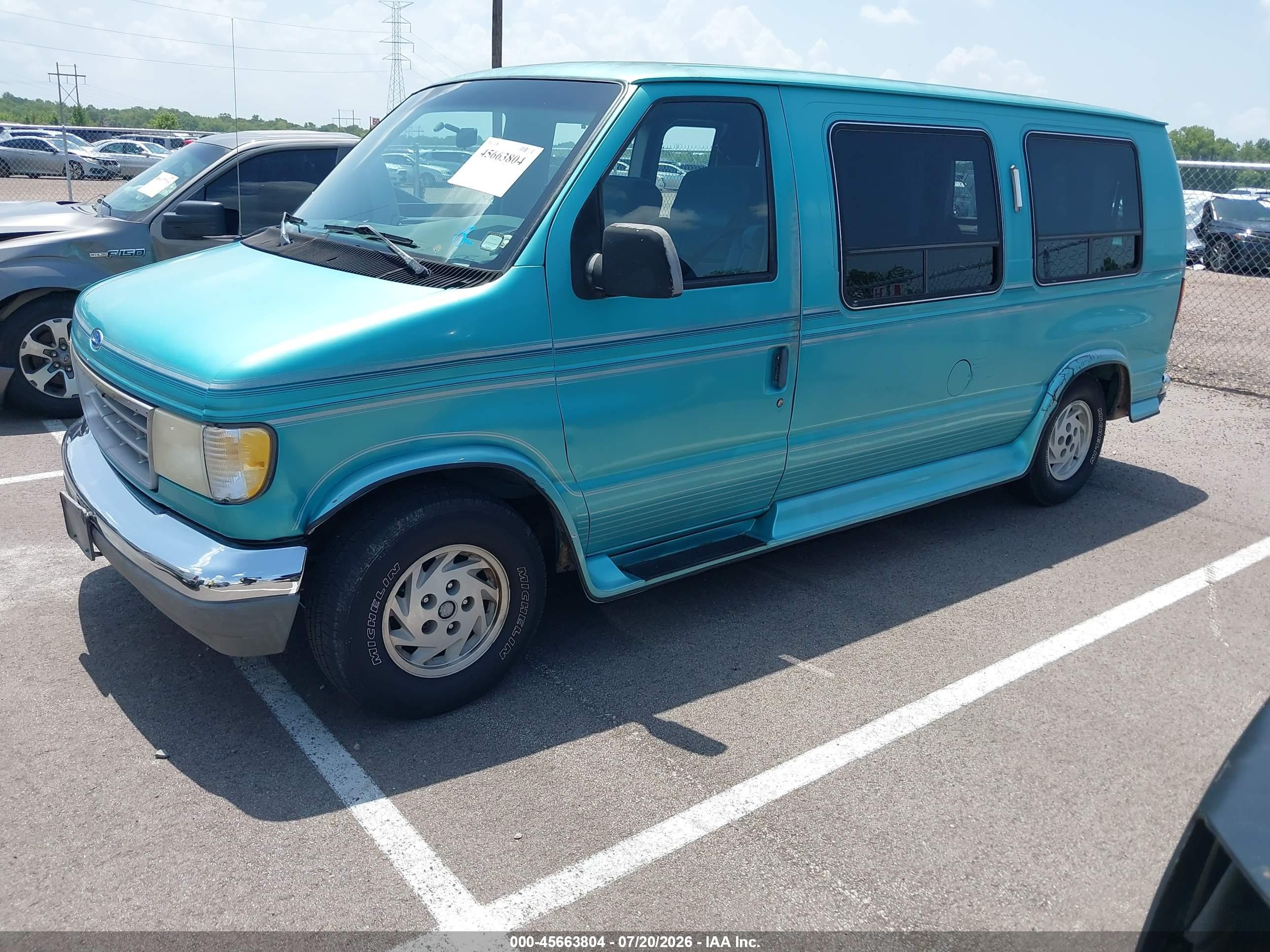 1994 Ford Econoline E150 Van Green vin: 1FDEE14N4RHA65852