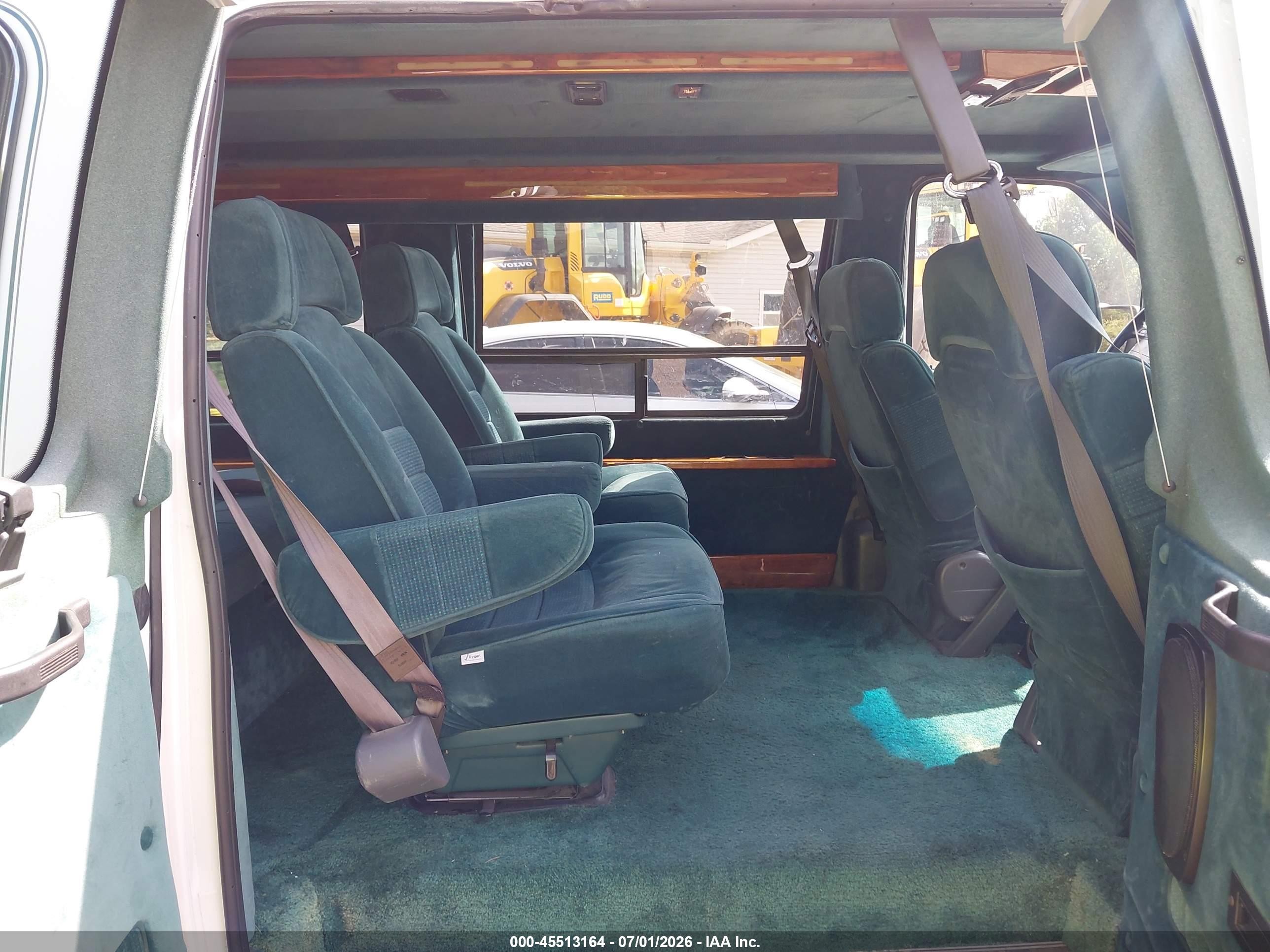 1995 Ford Econoline E150 Van White vin: 1FDEE14N4SHB16417