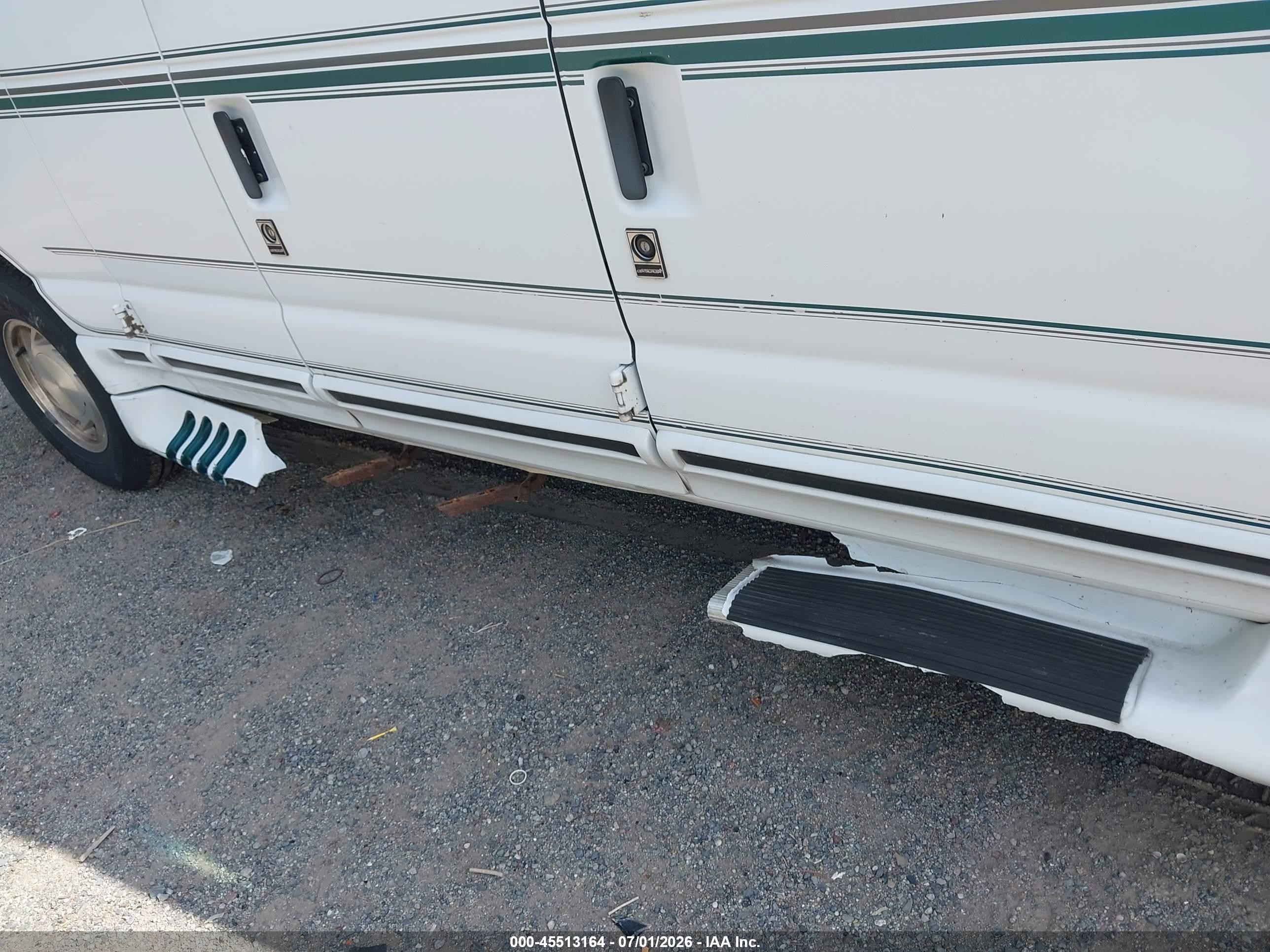 1995 Ford Econoline E150 Van White vin: 1FDEE14N4SHB16417