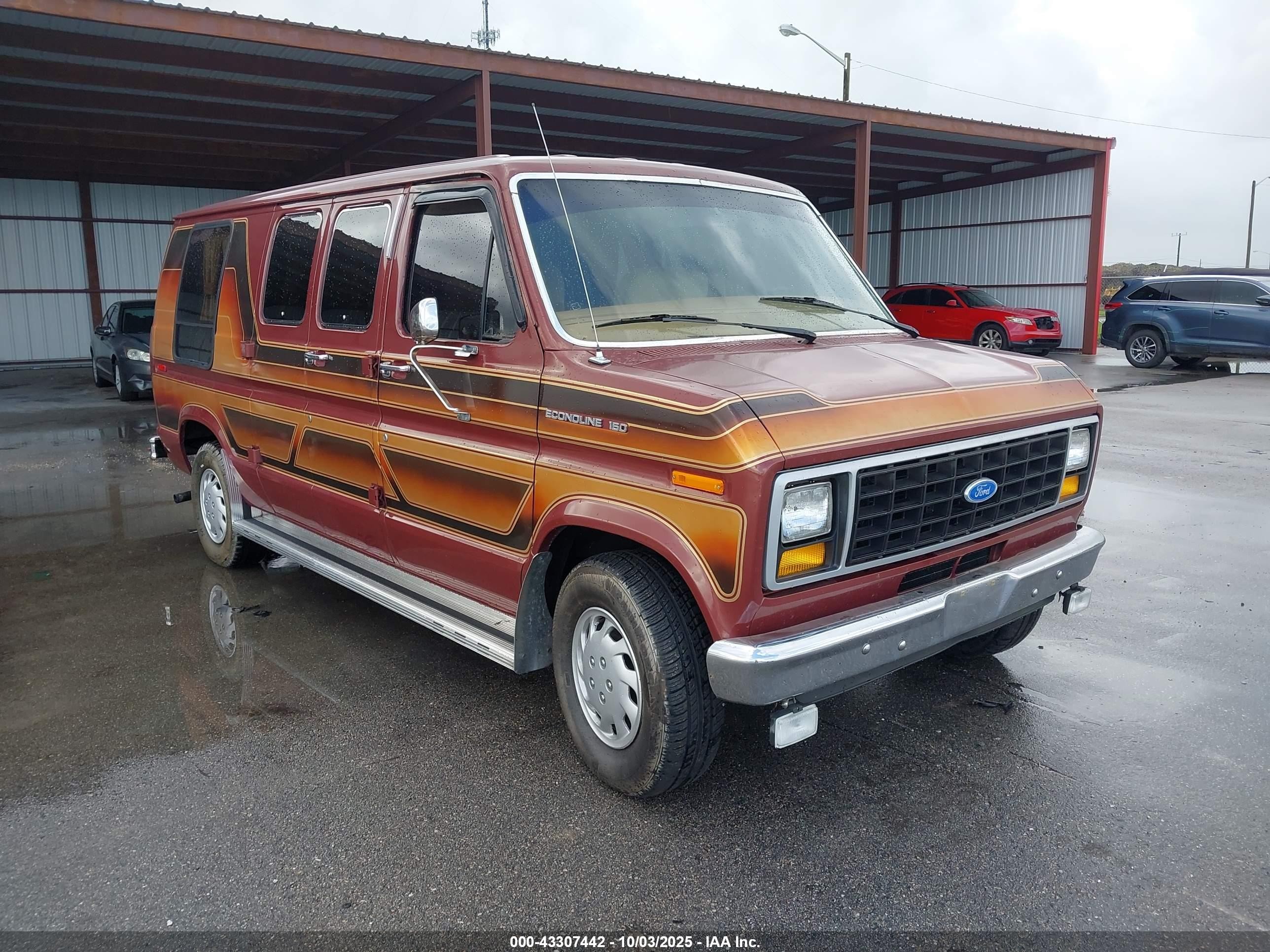 1984 Ford Econoline E150 Van Burgundy vin: 1FDEE14Y8EHA14827