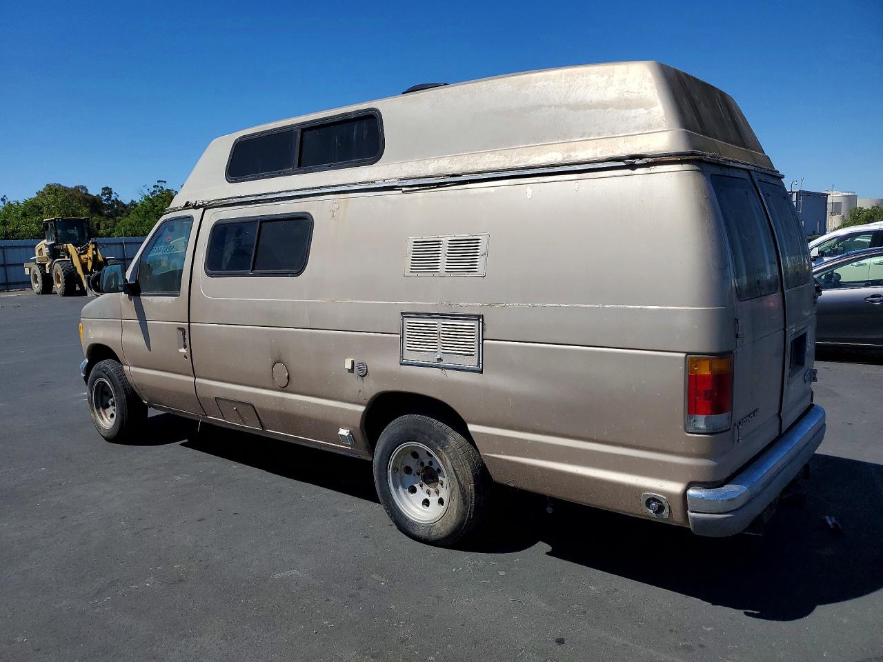 1992 Ford Econoline E250 Super Duty Van Gold vin: 1FDFS24H7NHB38235