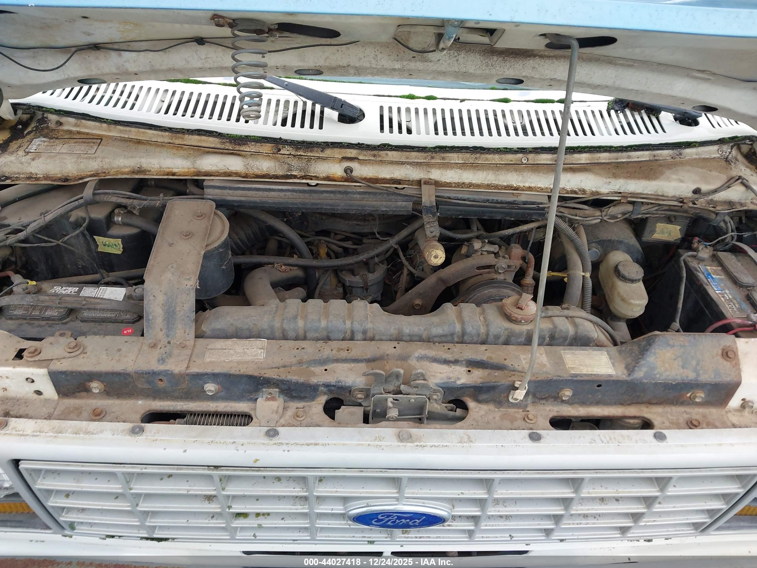 1987 Ford Econoline E350 Van White vin: 1FDJE34LXHHB42702