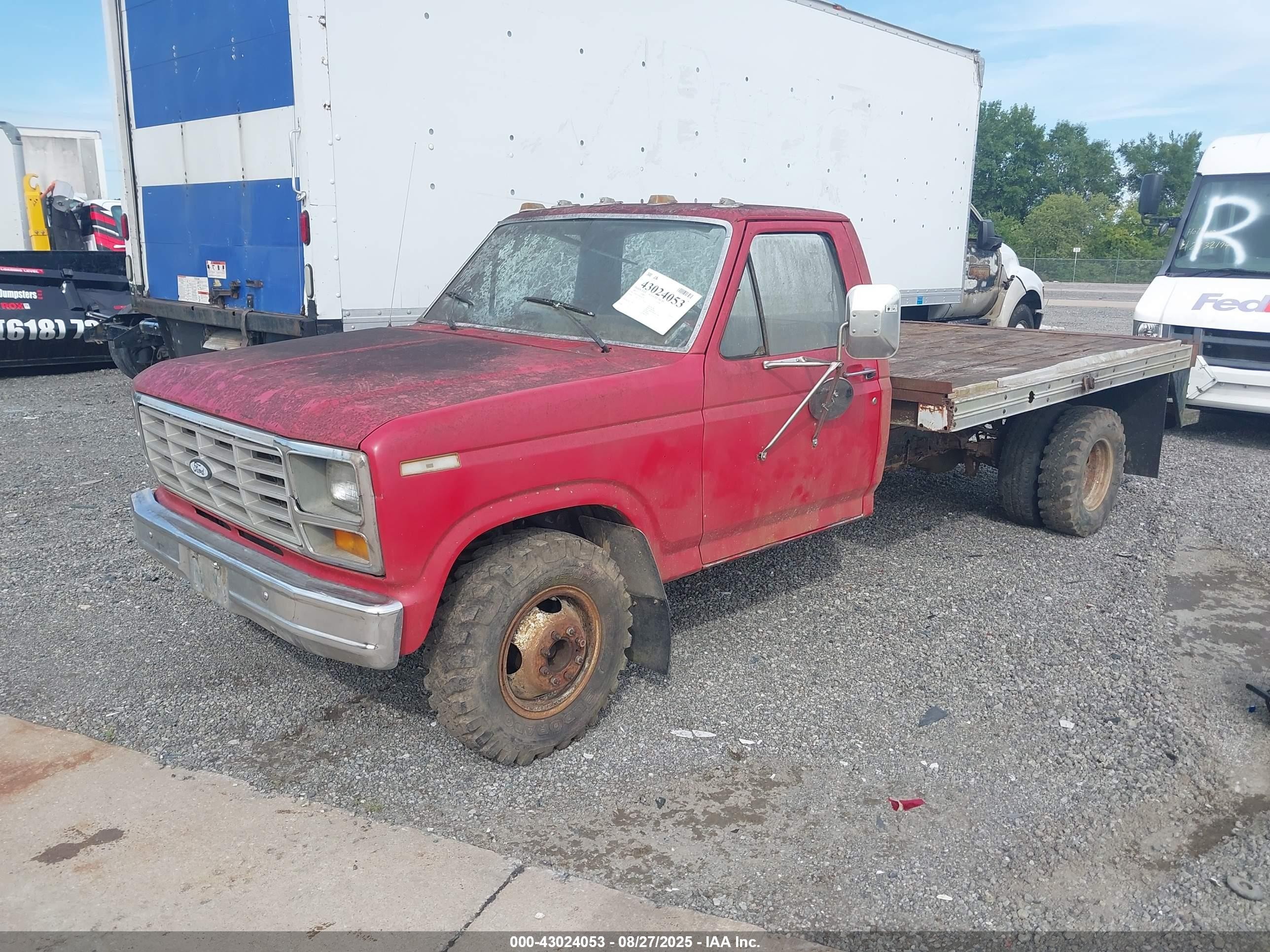 1986 Ford F350   Red vin: 1FDJF37Y8GKA91707