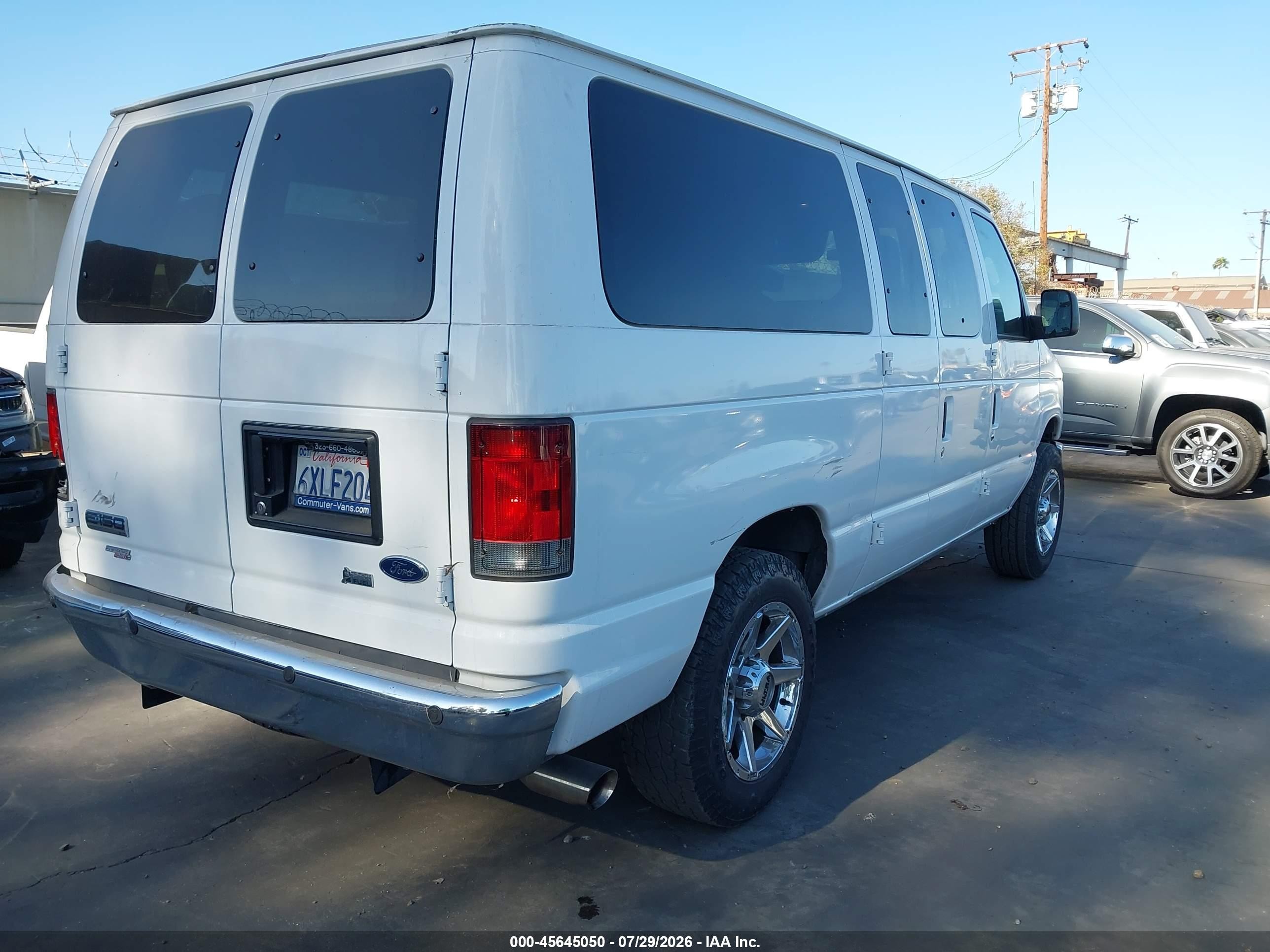 2012 Ford E-150 Xl/xlt White vin: 1FDNE1BW2CDB26271