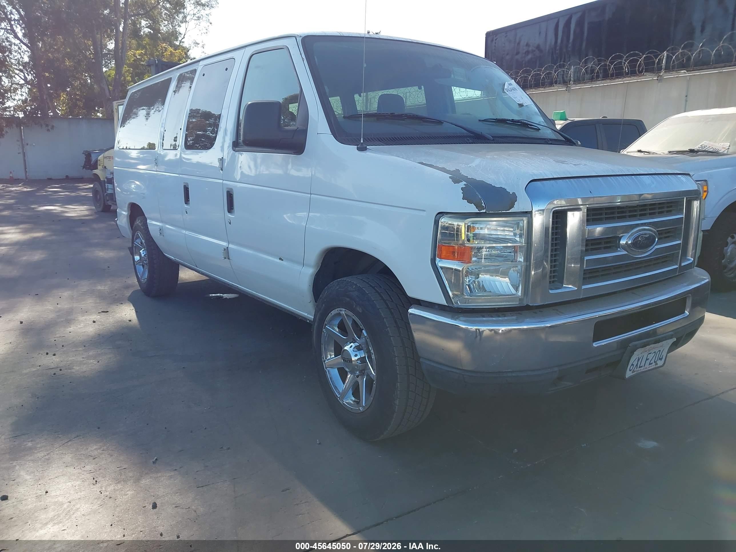 2012 Ford E-150 Xl/xlt White vin: 1FDNE1BW2CDB26271