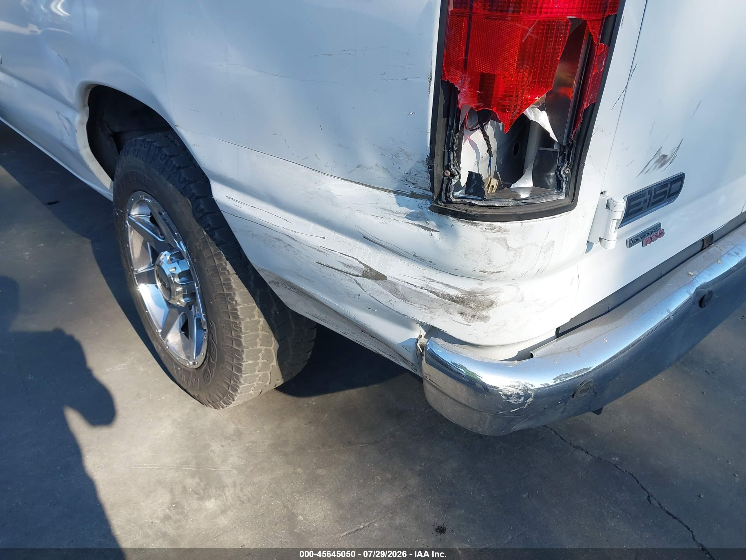 2012 Ford E-150 Xl/xlt White vin: 1FDNE1BW2CDB26271