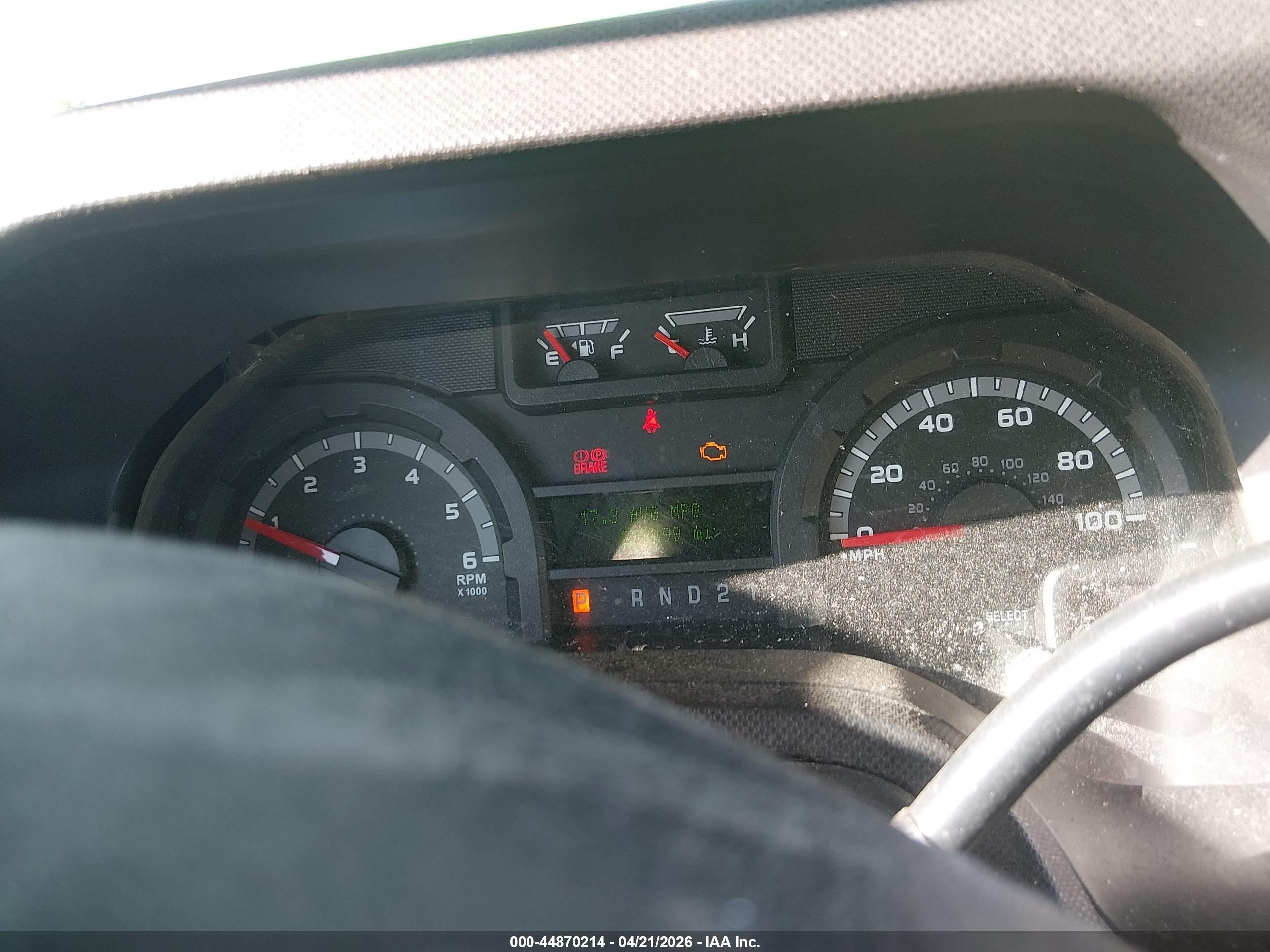 2013 Ford E-150 Xlt Green vin: 1FDNE1BW4DDB19677