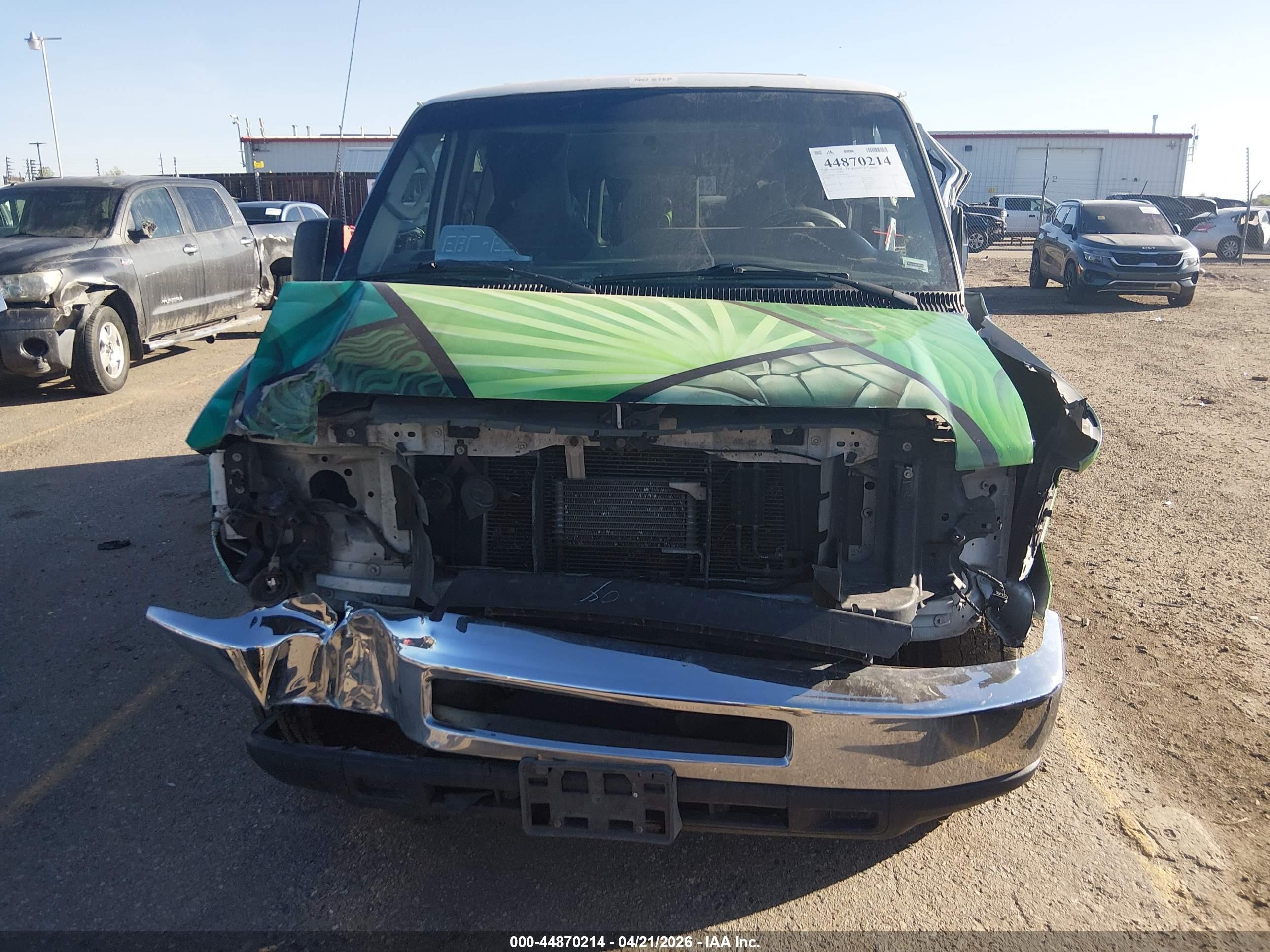 2013 Ford E-150 Xlt Green vin: 1FDNE1BW4DDB19677